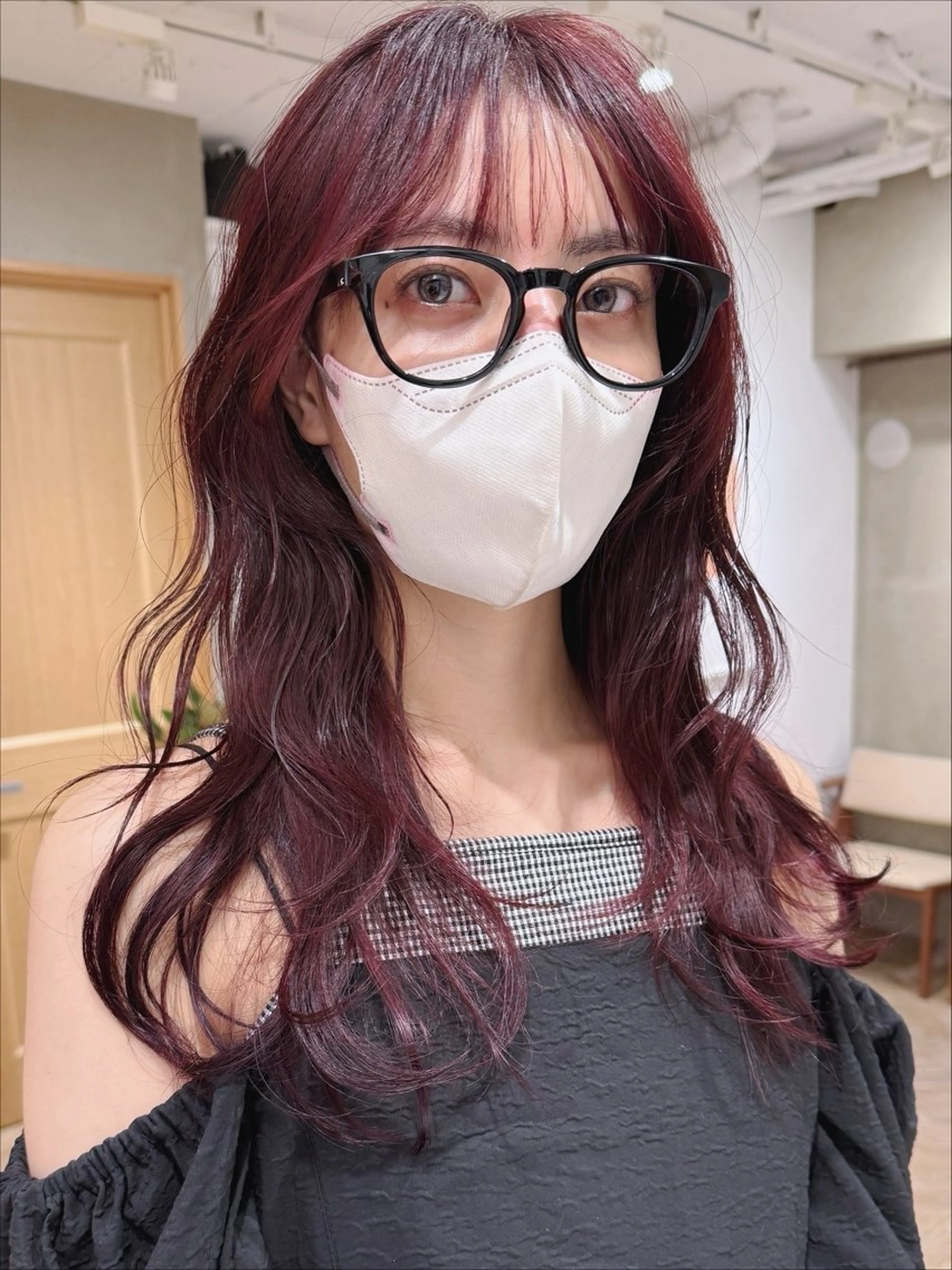 ロング 🤍LOREN エリコ🌈のヘアスタイル