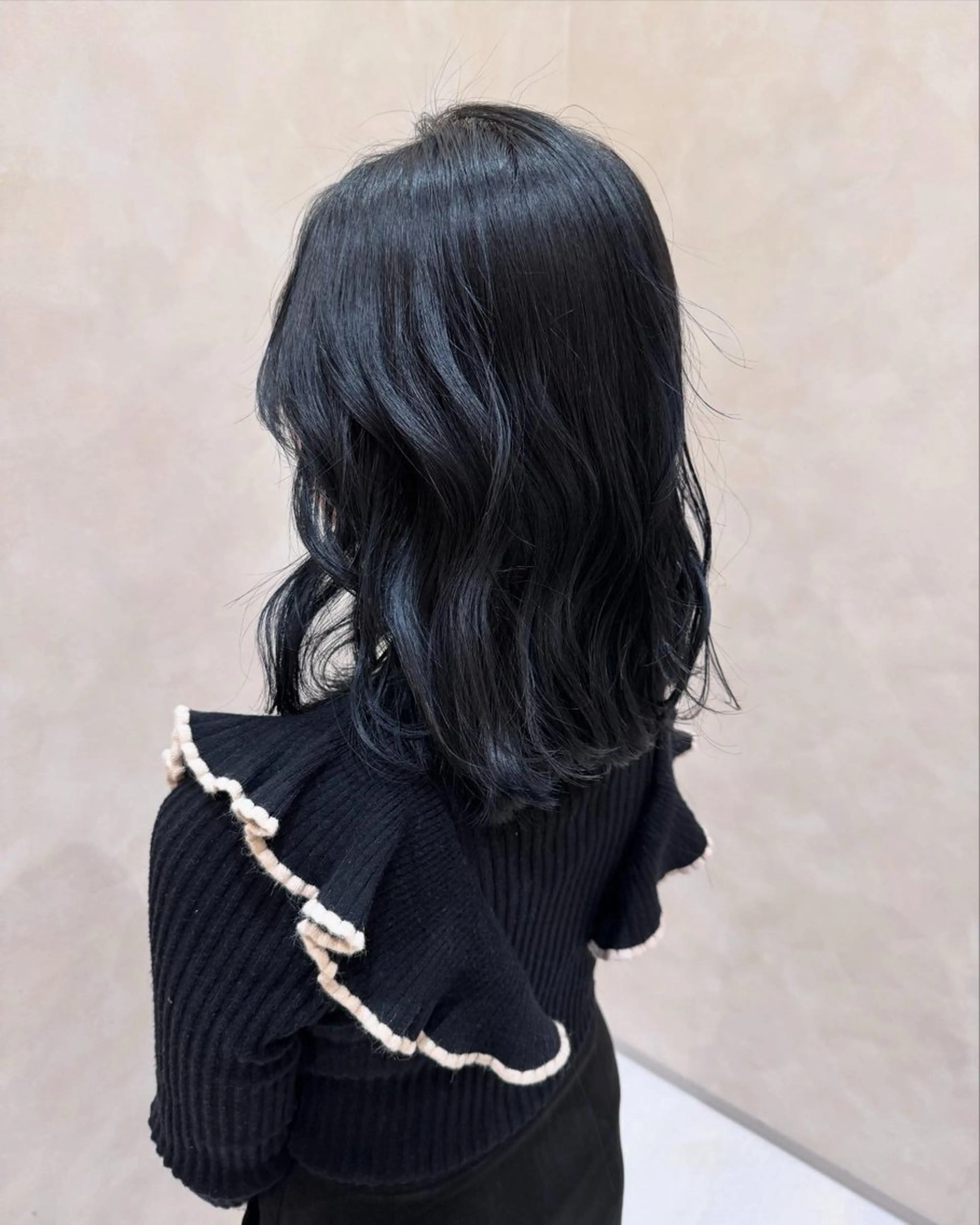 ミディアム カット ヘアカラー トリートメント 青木 優磨のヘアスタイル