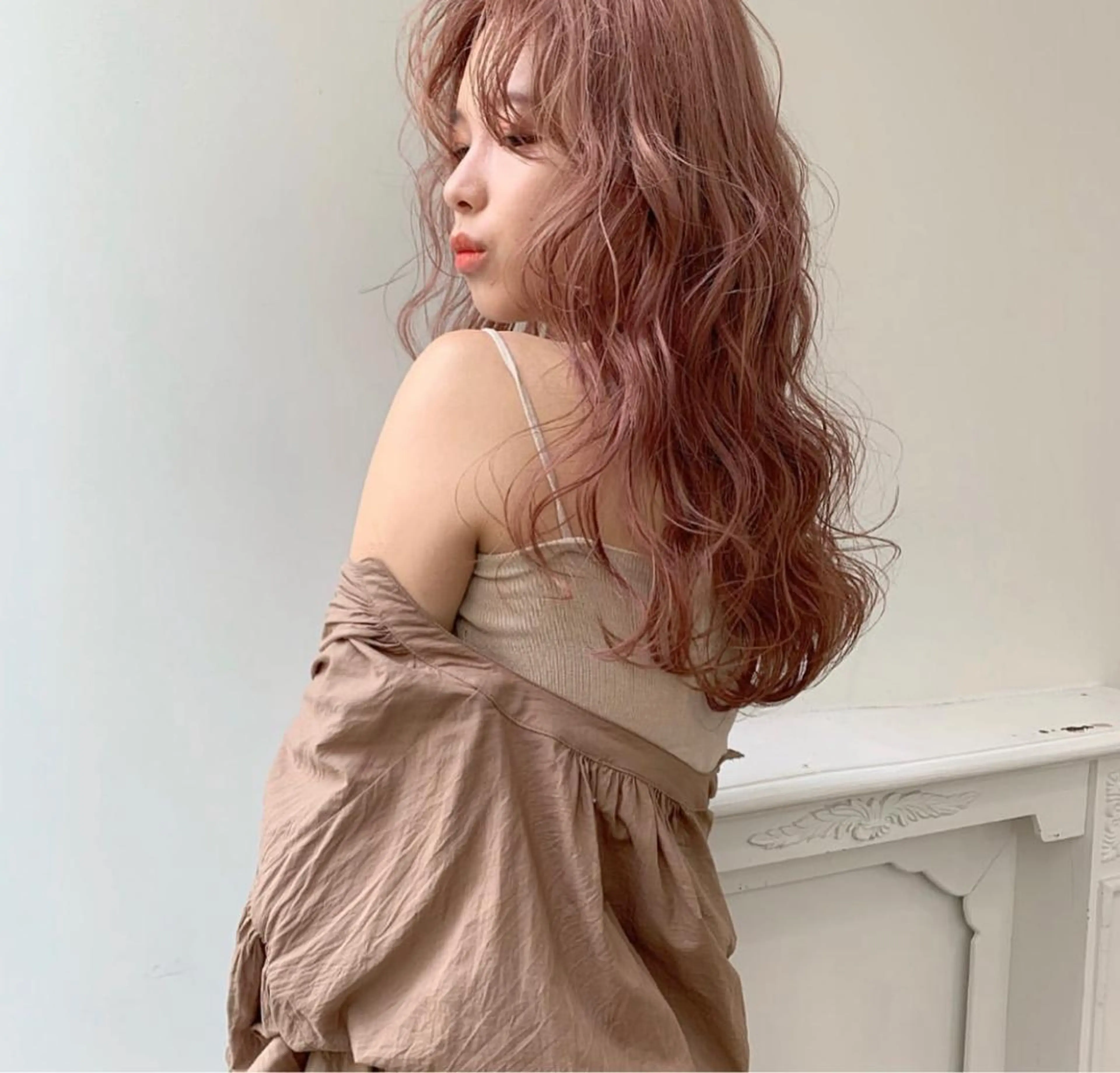 カラー KAYLEE ayanoのヘアスタイル