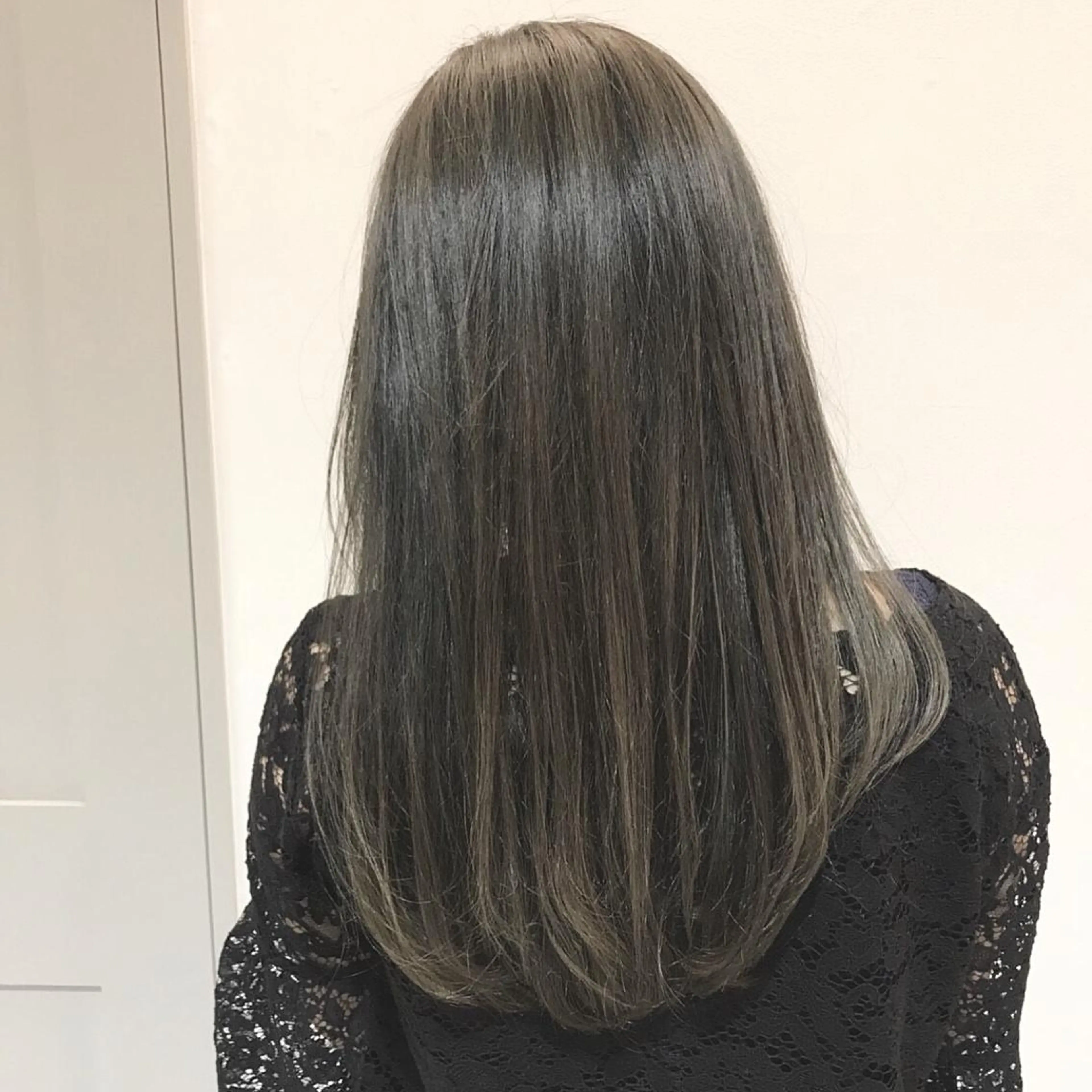 ロング パーマ ヘアアレンジ ture by glad所属・ture by gladのヘアスタイル