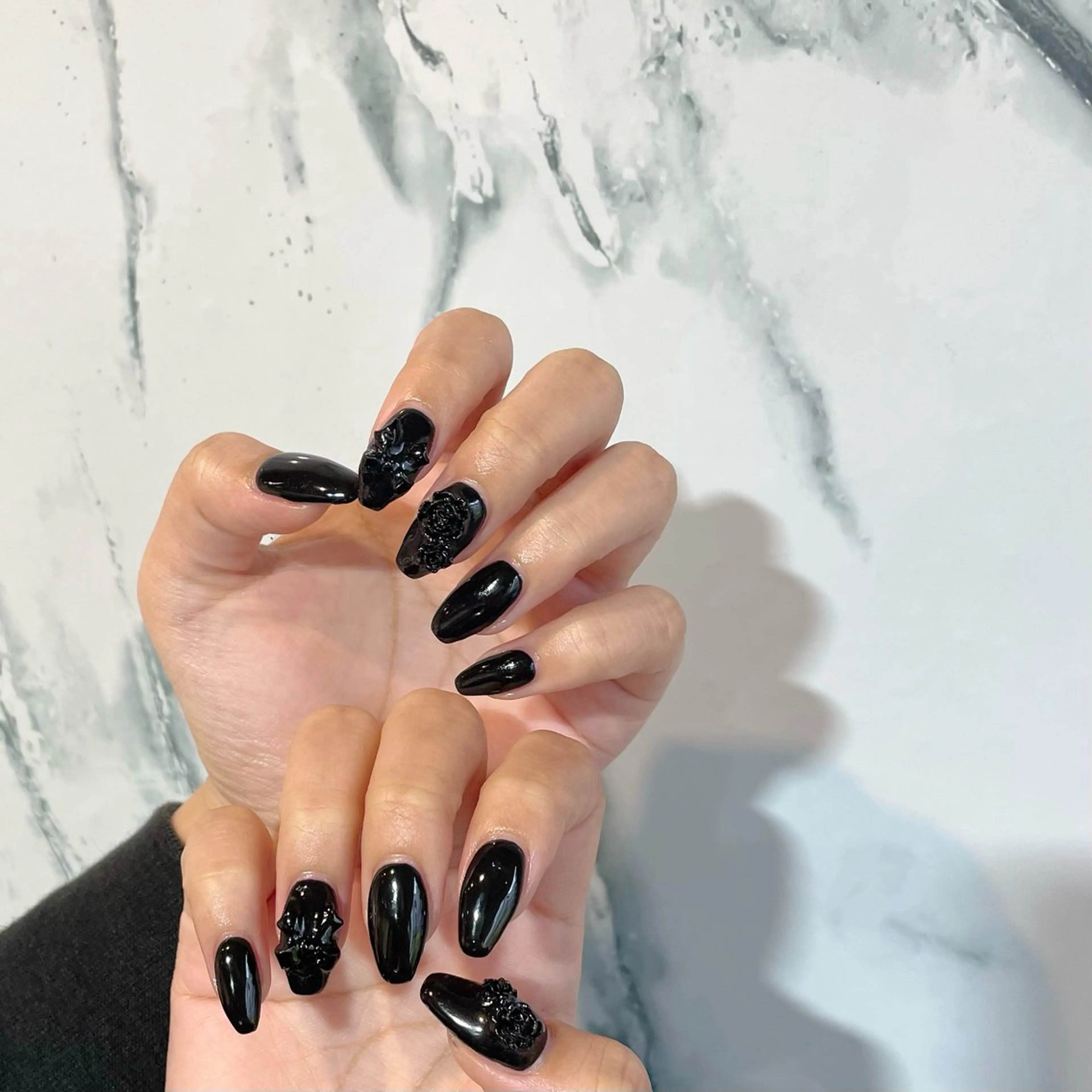 ネイル 友野 遥のネイルデザイン