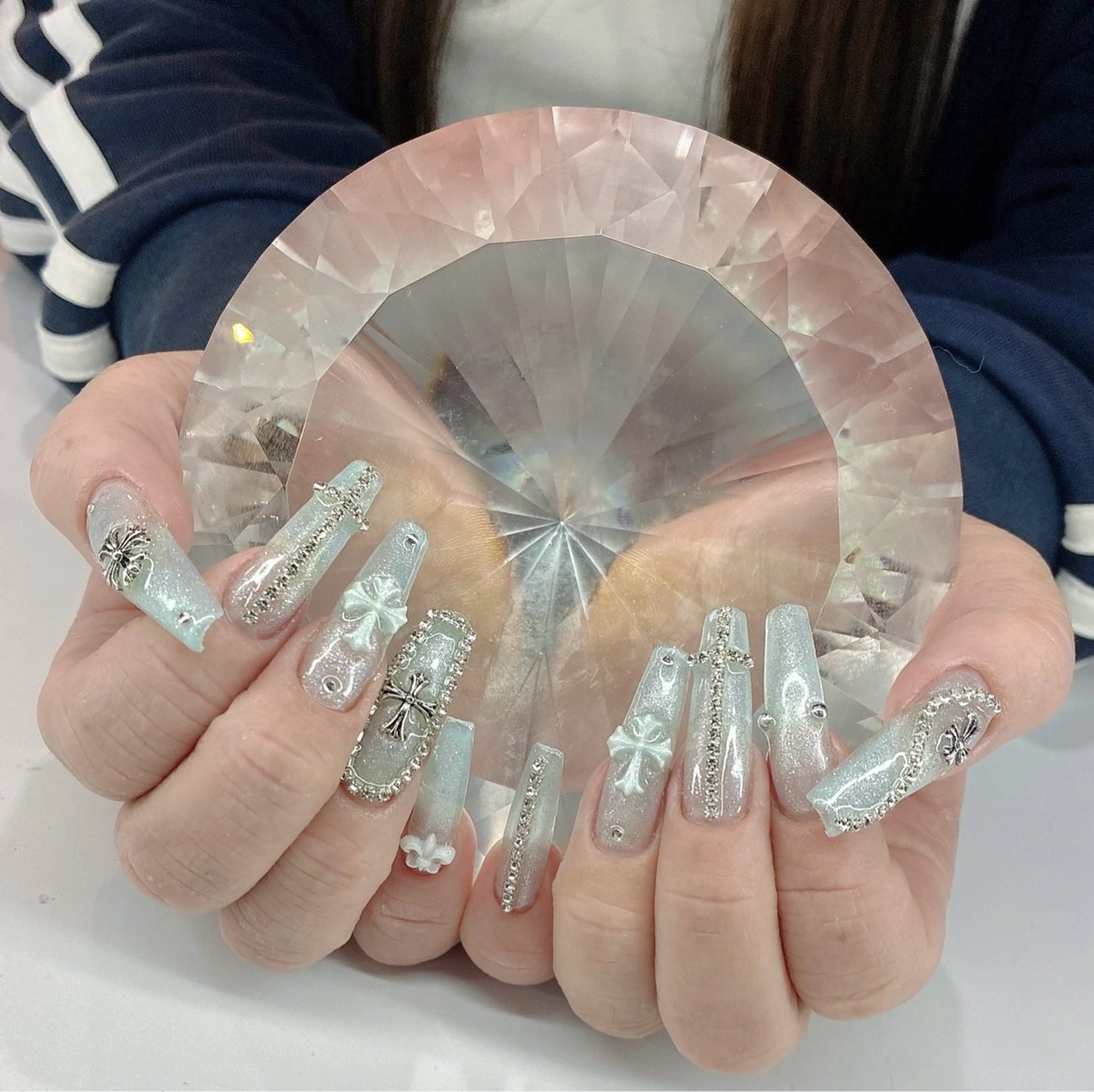 ネイル ハンドネイル LoaChaton kaeのネイルデザイン