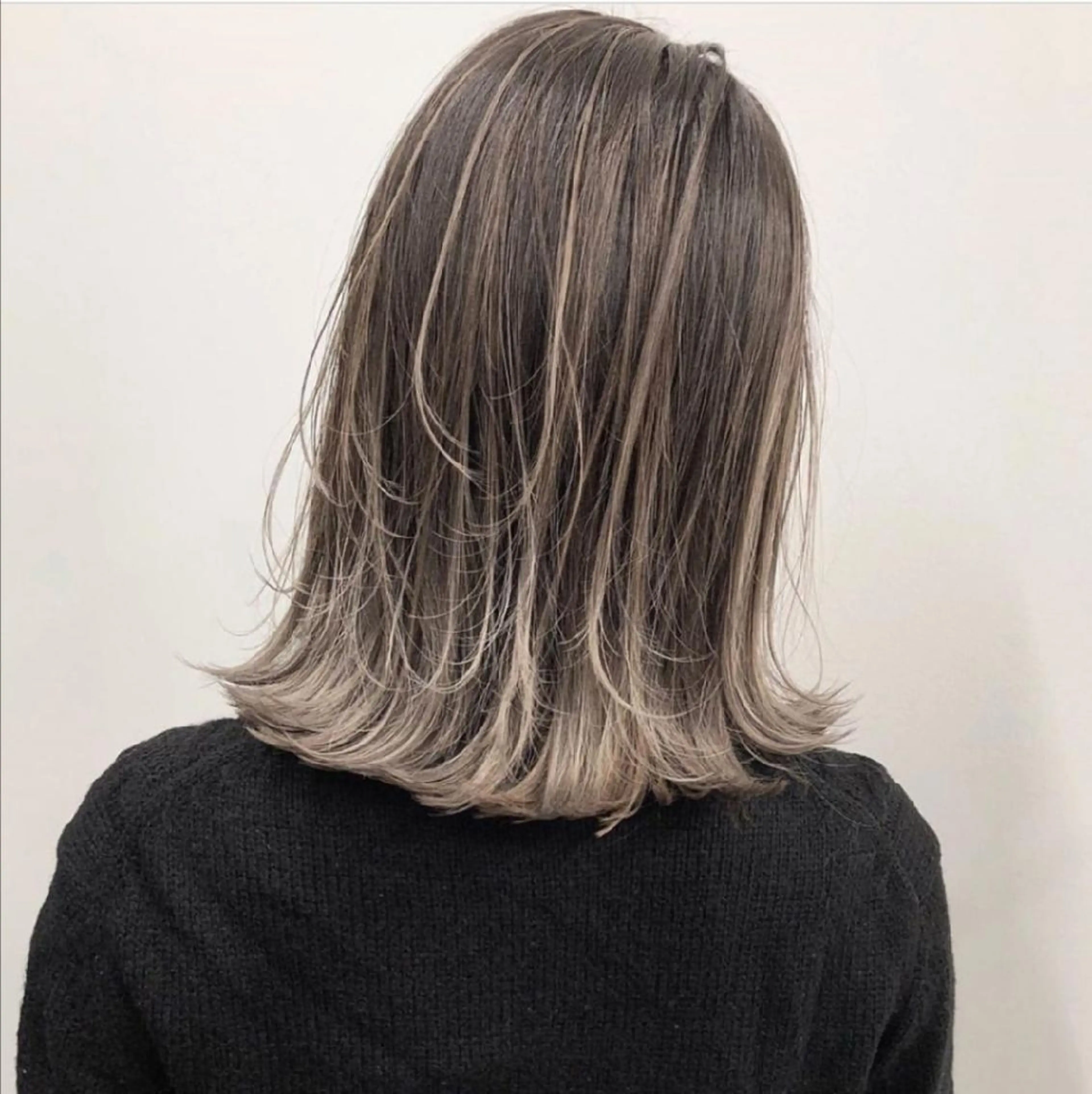 ミディアム 山下 翔のヘアスタイル