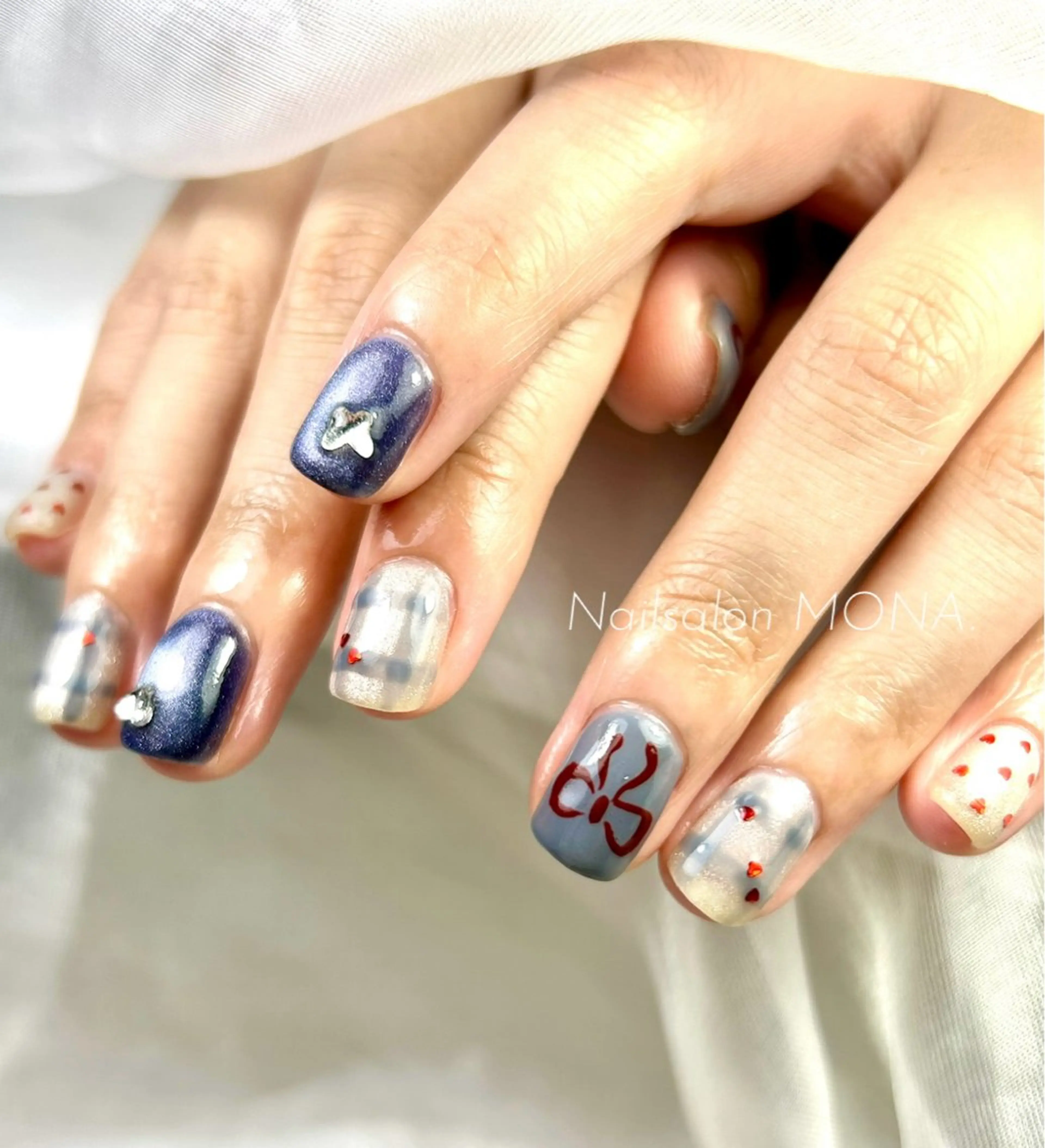 ネイル ボルドー ハート リボン ハンドネイル Nailsalon MONA.のネイルデザイン