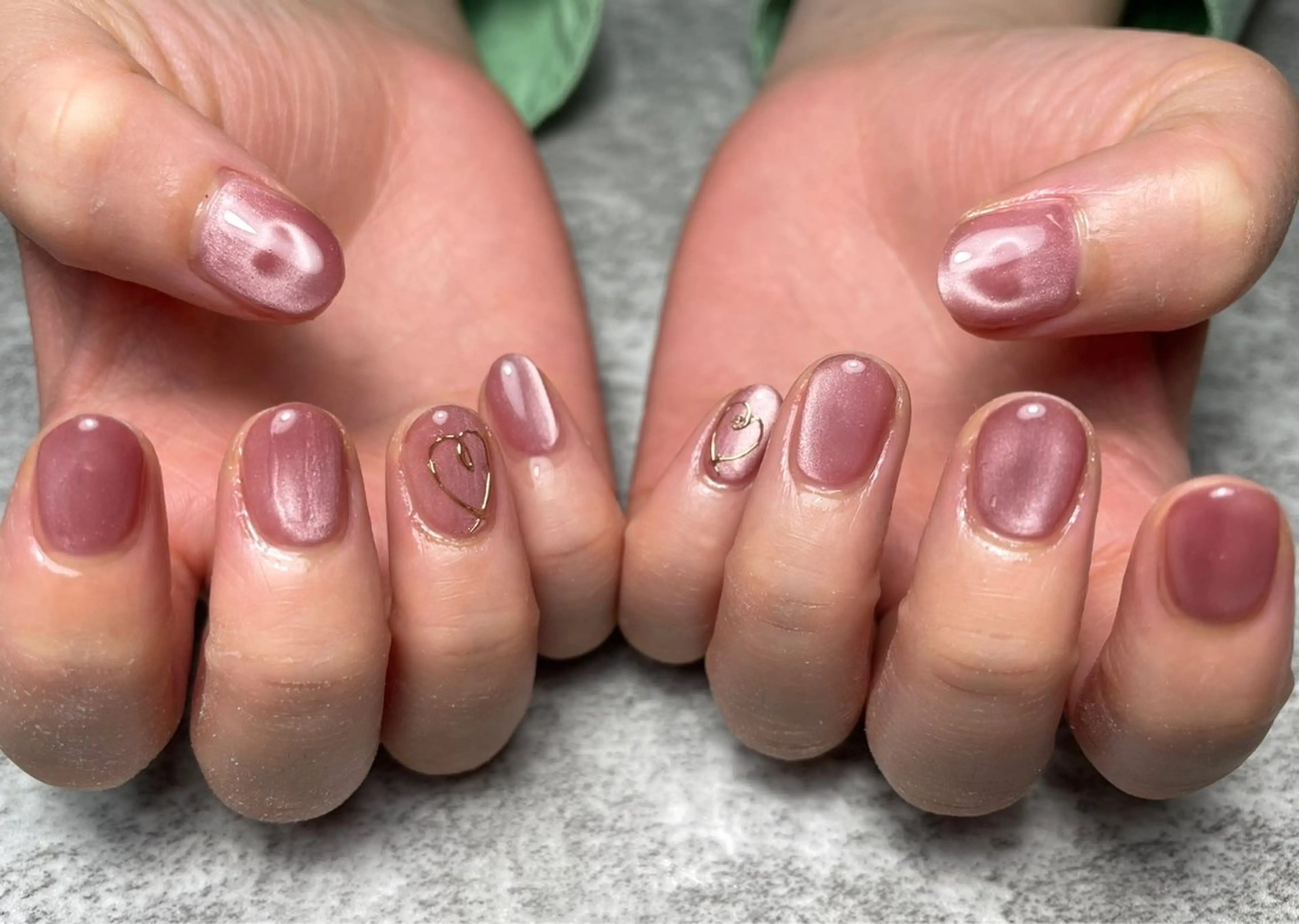 ネイル ハート マグネットネイル ハンドネイル RISA joie nailのネイルデザイン