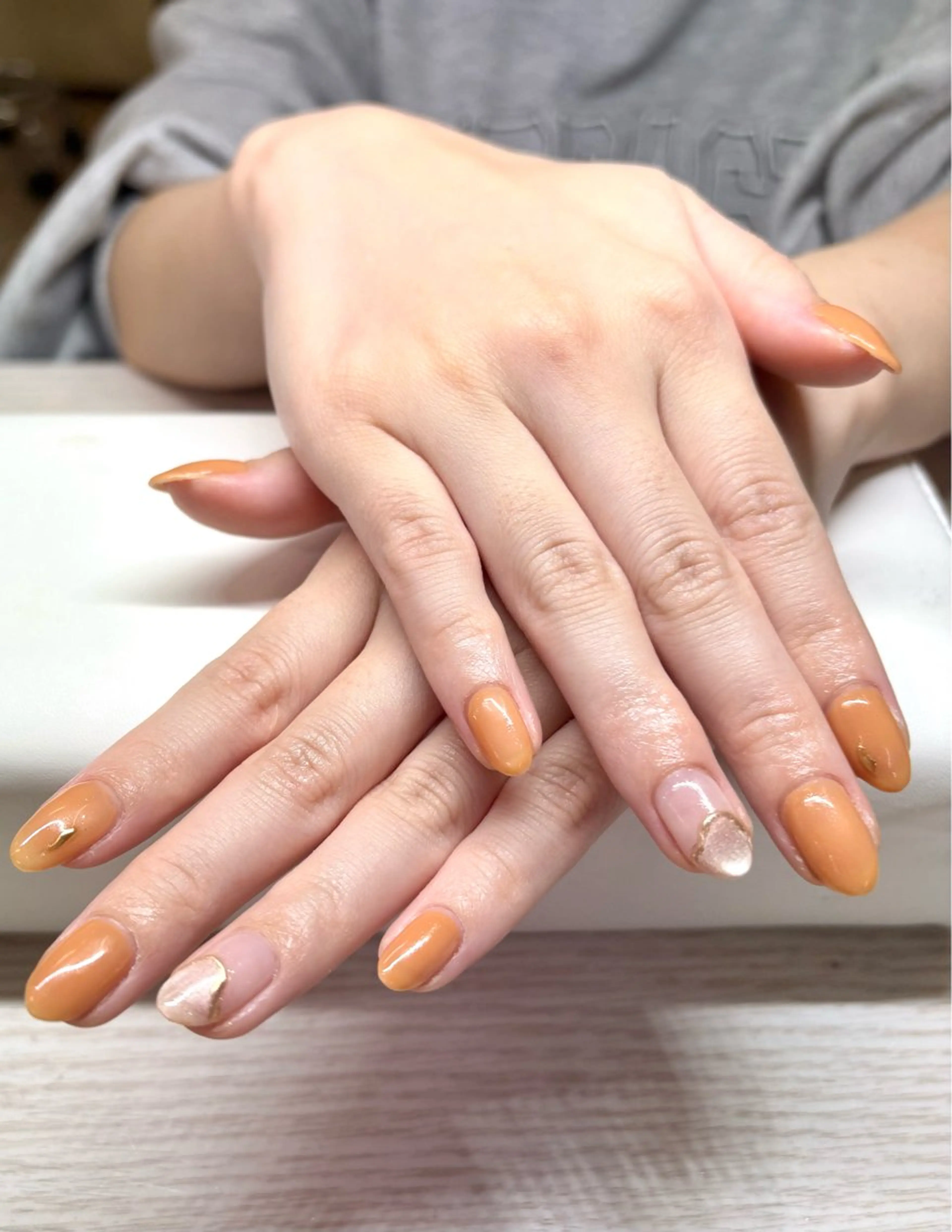 ネイル ブラウン マグネットネイル TRU nail&eyelash 横浜店所属・TRU なつきのネイルデザイン