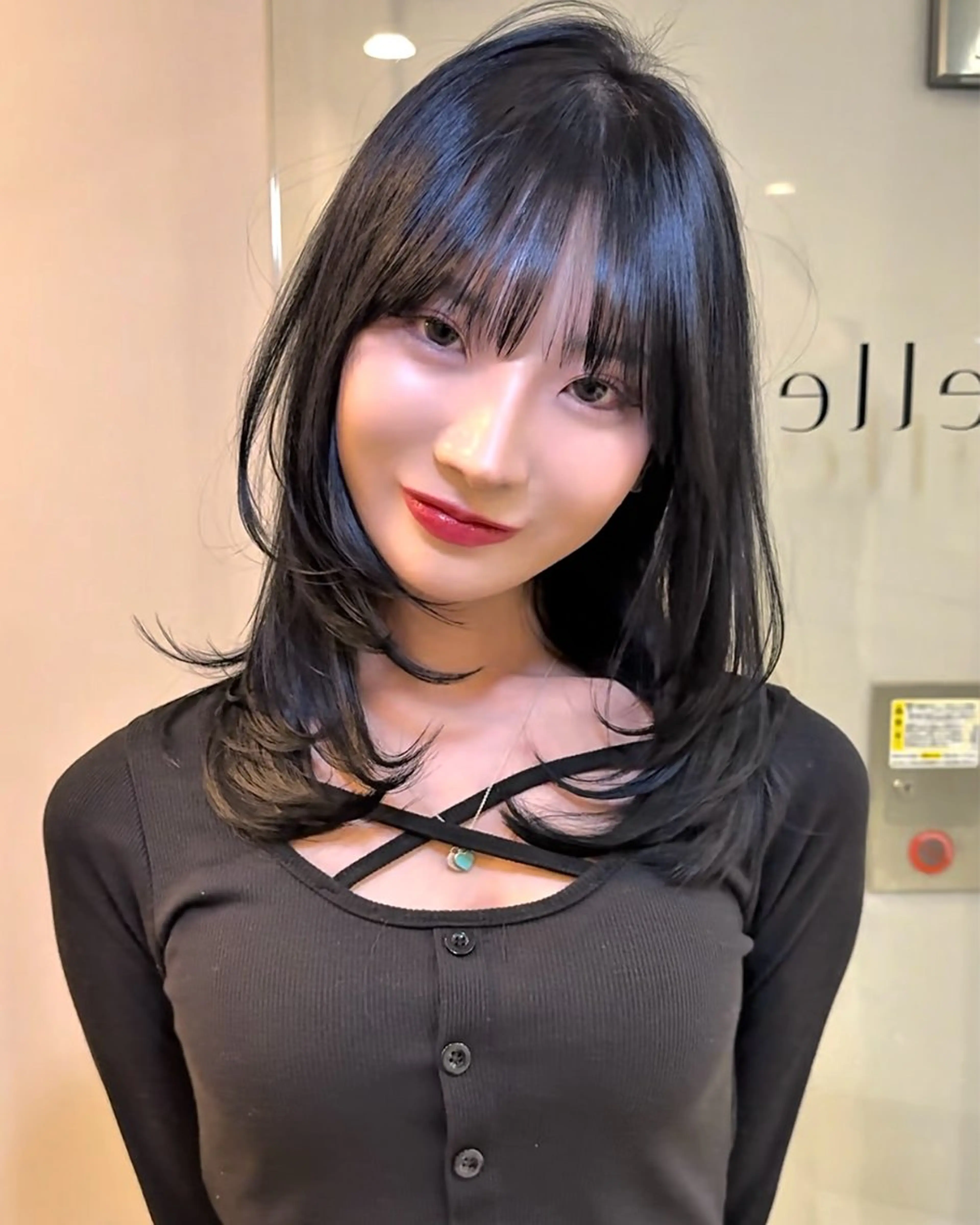 ロング 髪質改善 韓国風ヘア レイヤーカット ロング カット ヘアカラー ダメージレス美容師 🌱水島侑理のヘアスタイル