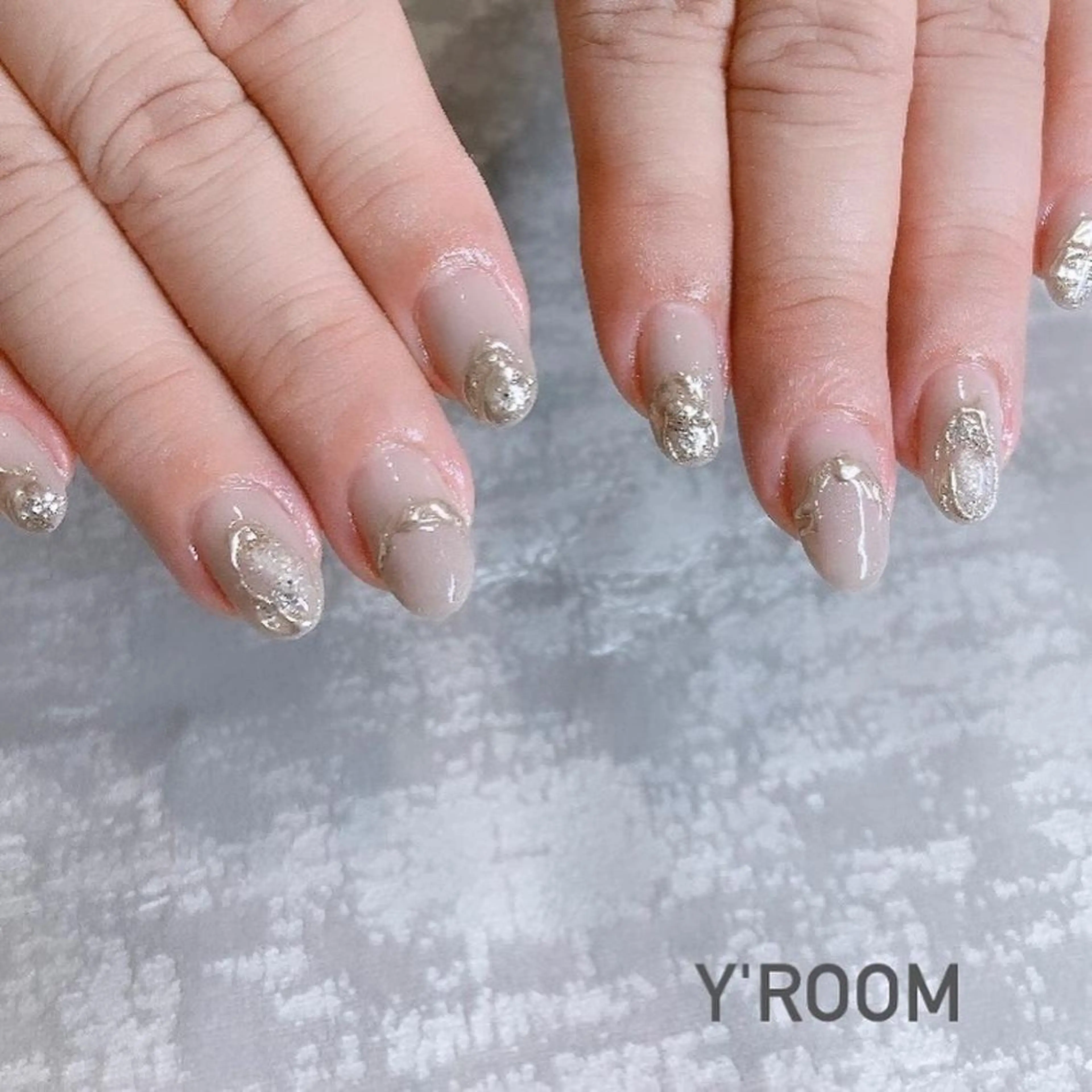 ネイル オーロラネイル フラッシュネイル フットネイル ジェルネイル 氷ネイル・うるうるネイル YUKA （ネイリスト）のネイルデザイン