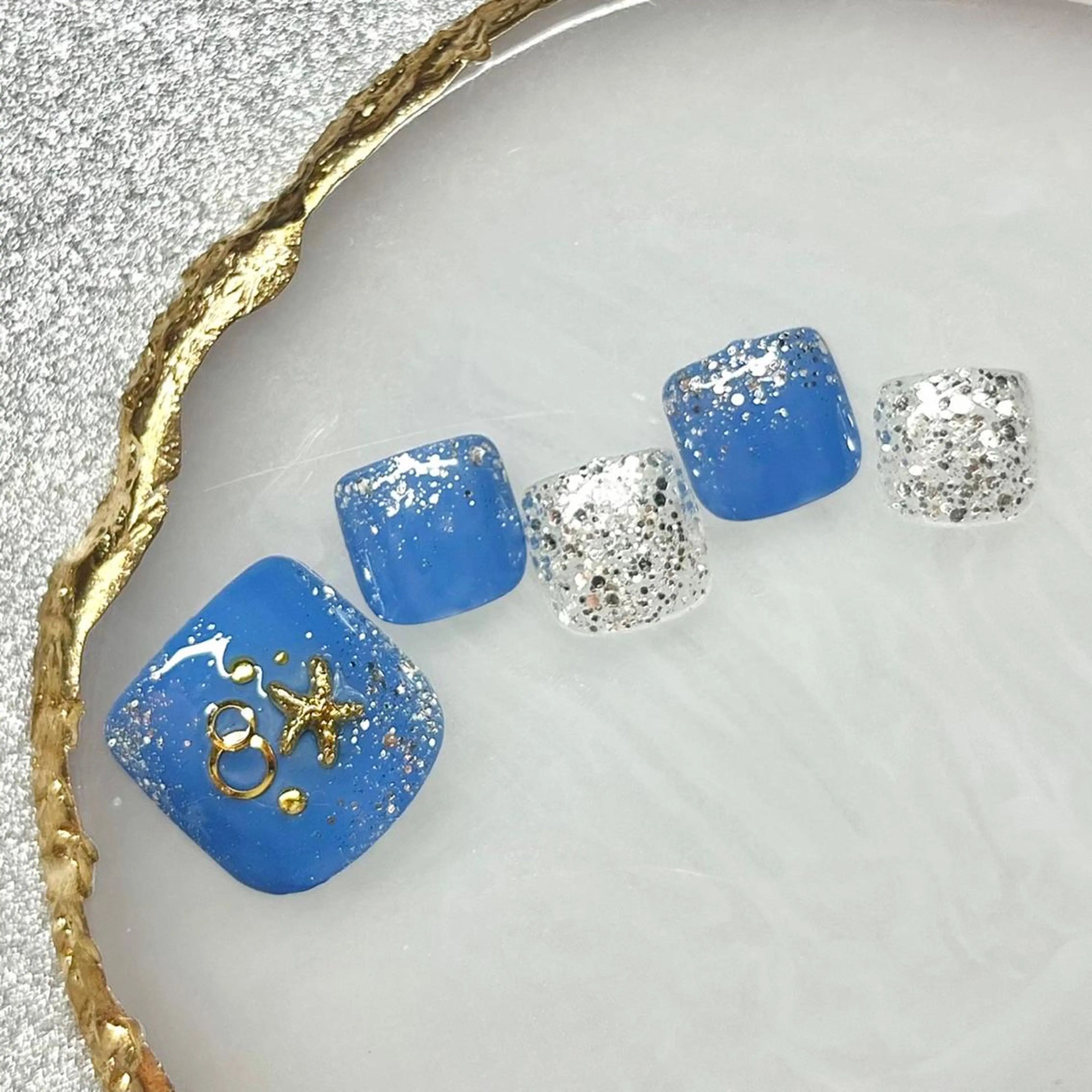ネイル フットネイル Alohi nail salonのネイルデザイン