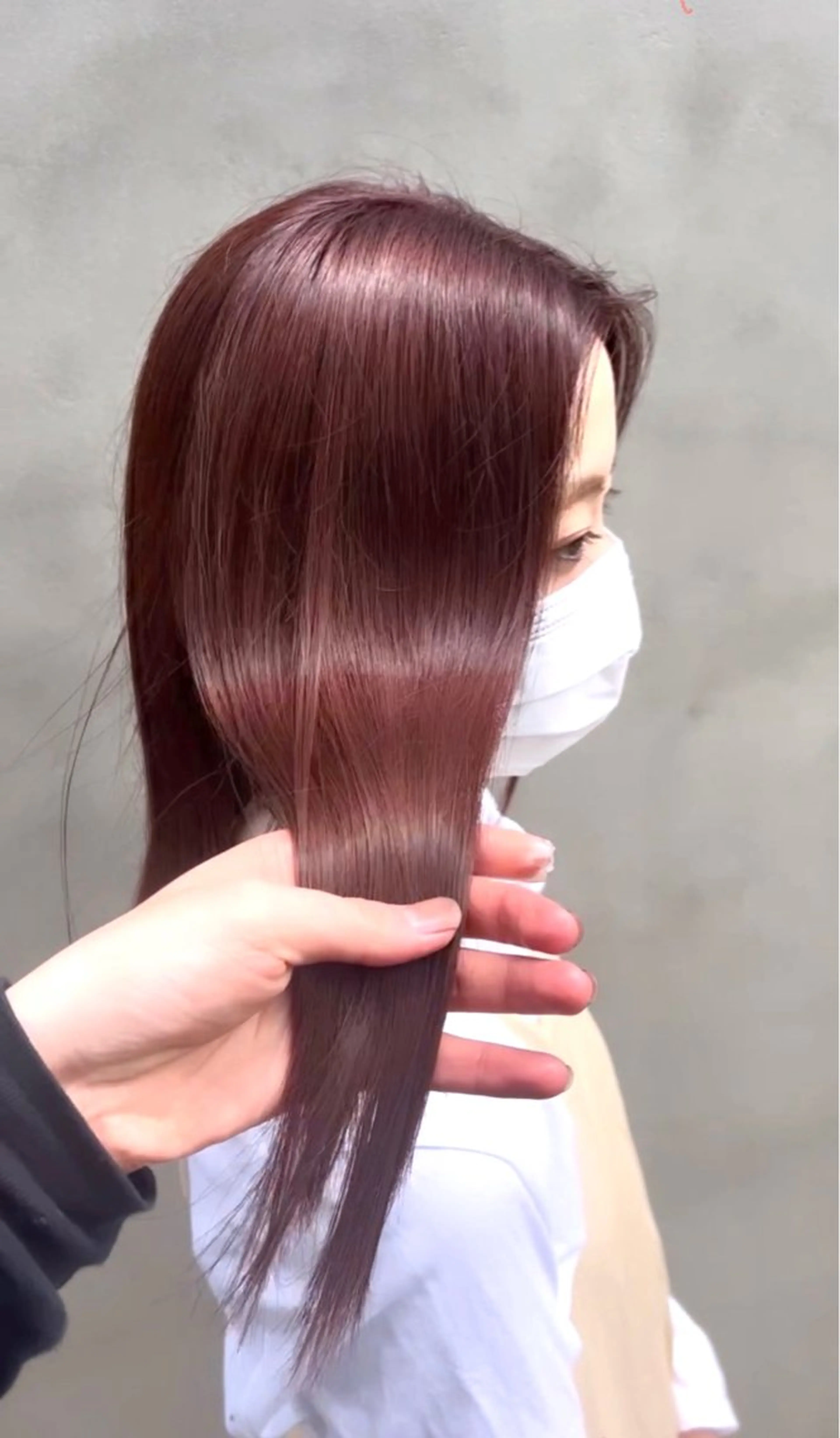 セミロング カラー ブラウンカラー ピンクカラー ピンクブラウン 宮嶋 蓮のヘアスタイル