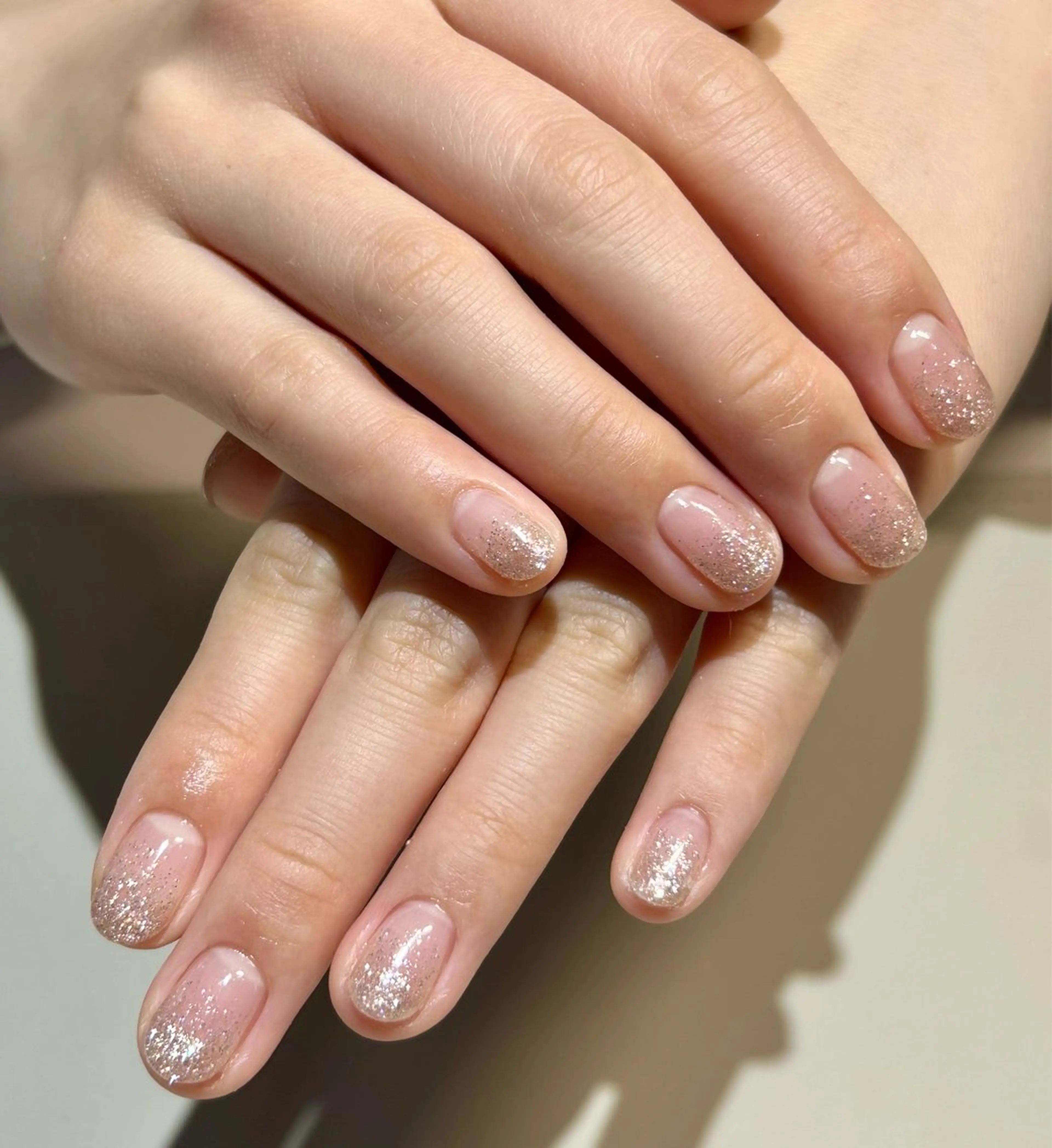 ネイル グラデーション ラメ(グリッター) ラメグラデーション OAK eyelash&nail 新潟所属・森山 ミチカのネイルデザイン