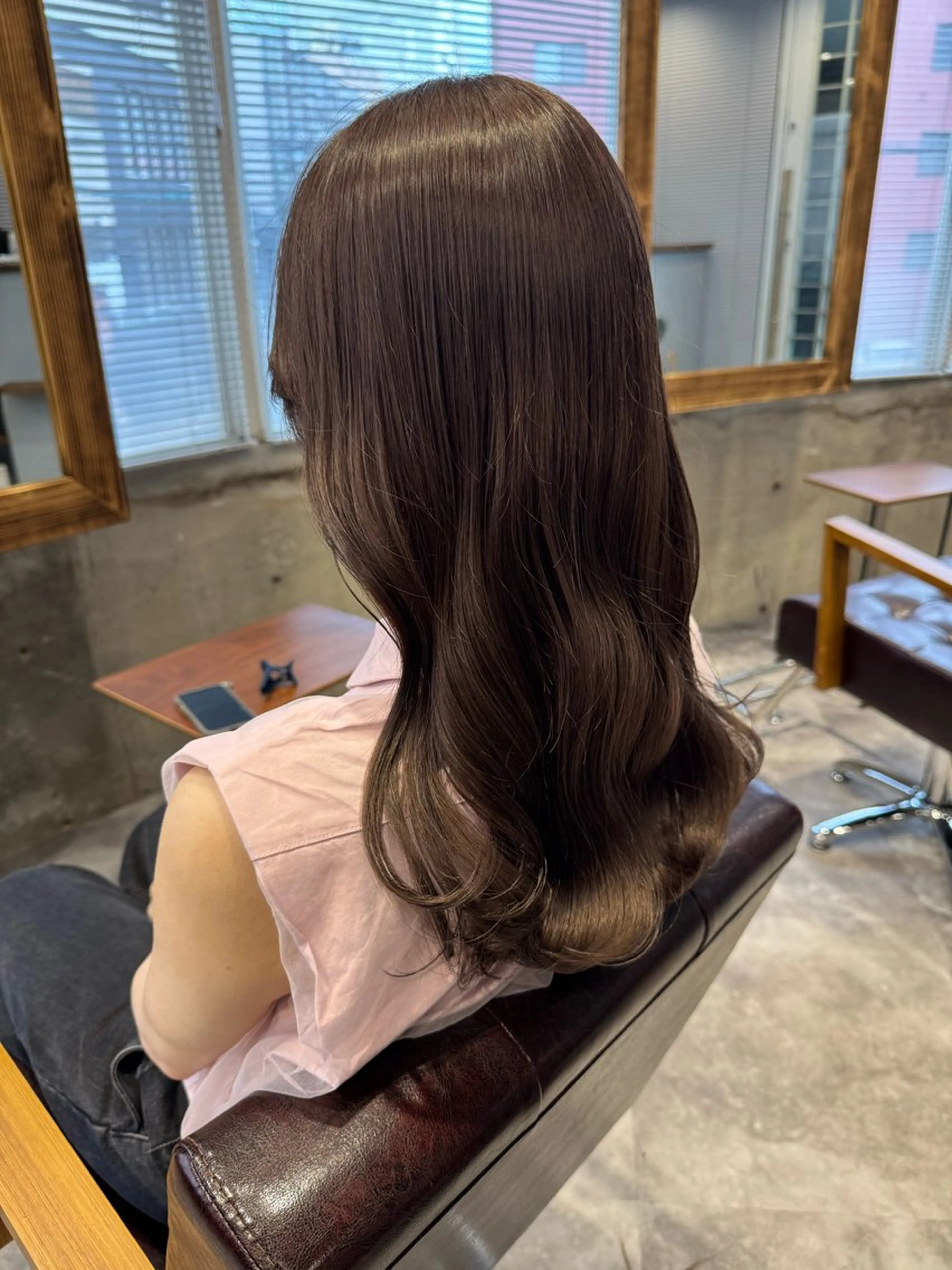 セミロング カラー 透明感カラー イルミナカラー カット ヘアカラー 画 kirikaのヘアスタイル