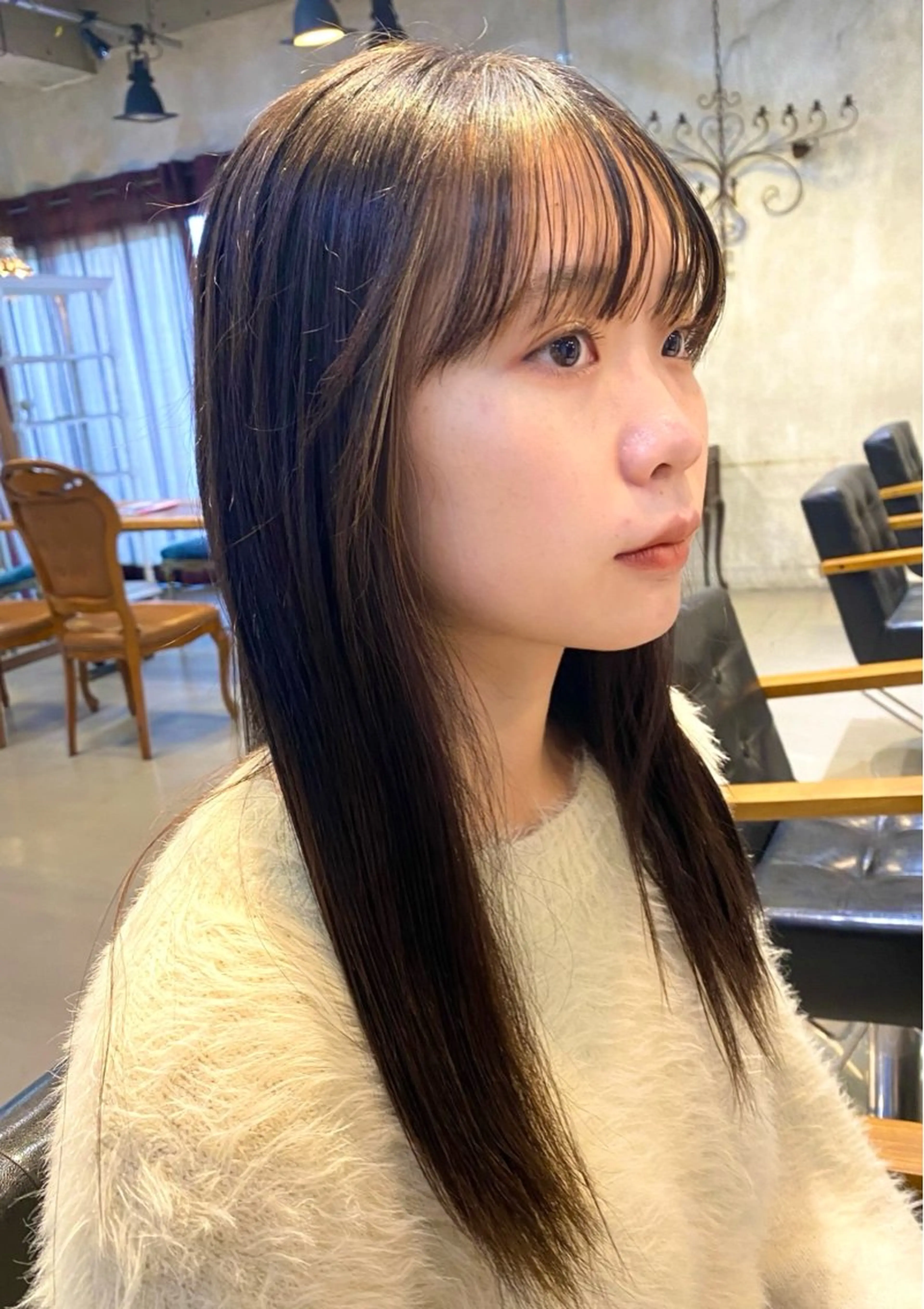 セミロング ミストバング 髪質改善ヘアエステサロンOPSIA所属・髪質改善🌸 タケウチハナノのヘアスタイル