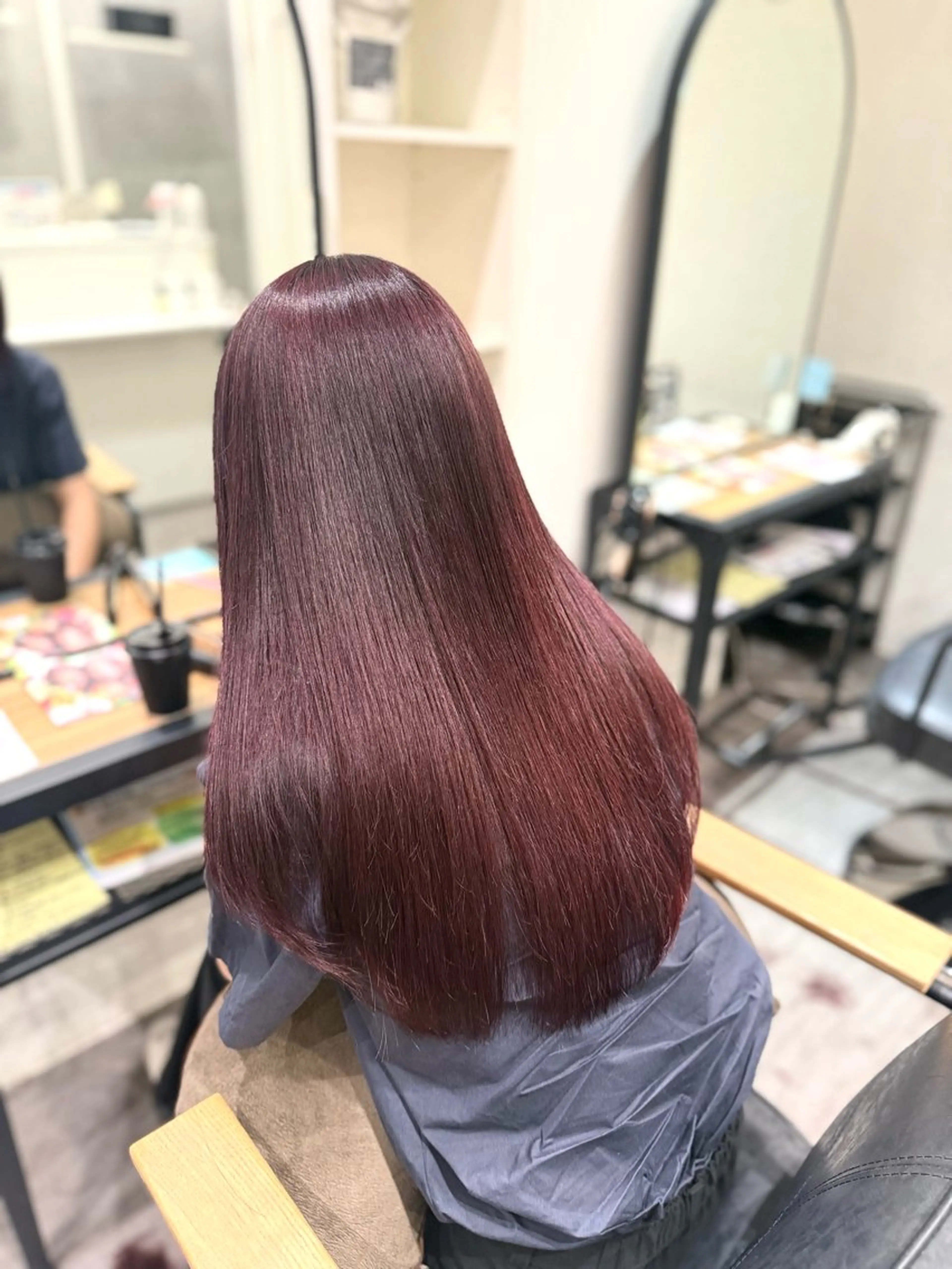 ロング カラー ブリーチ ブリーチなしカラー レッドカラー ヘアカラー cocotte🫧 絹村 琴美のヘアスタイル