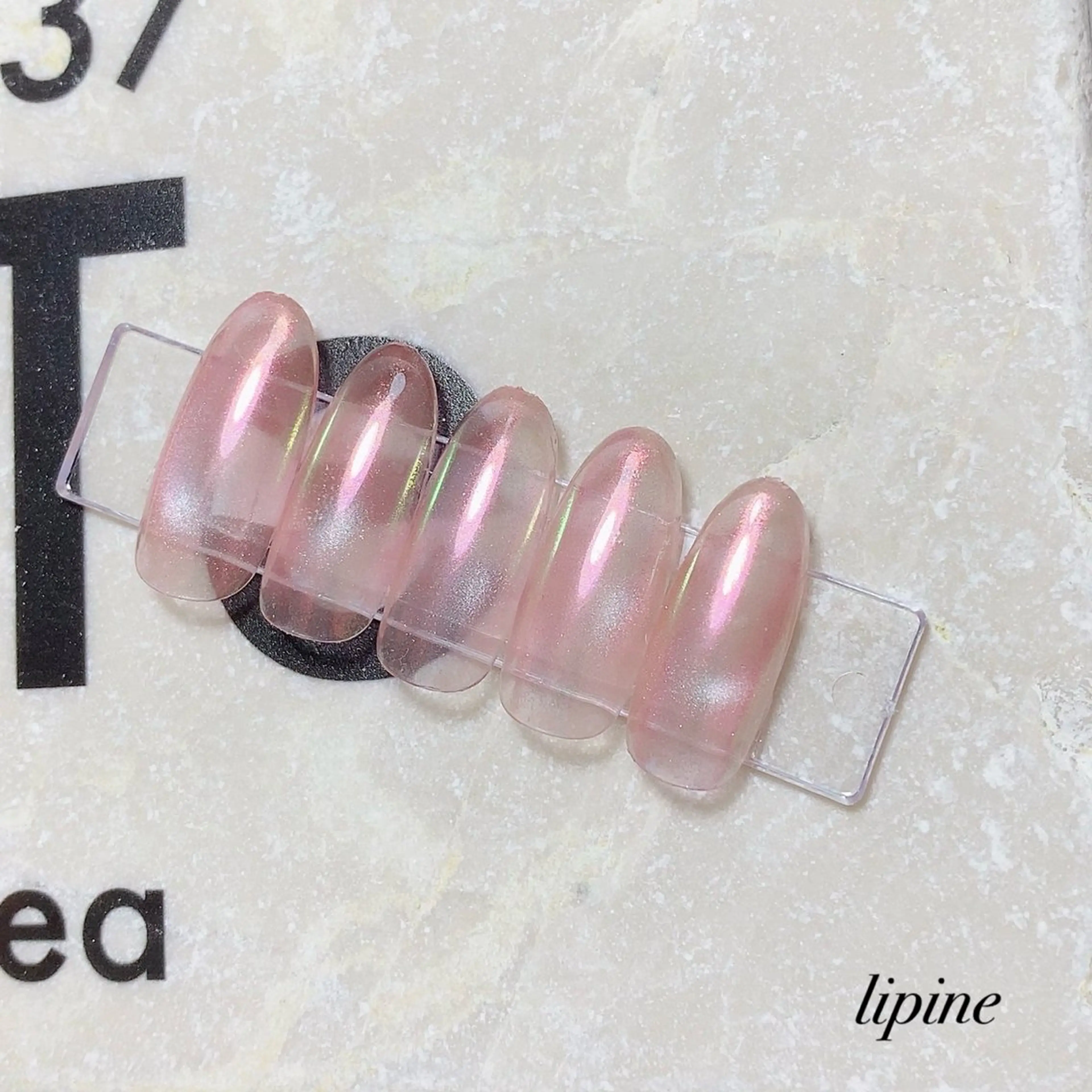 ネイル オーロラネイル マグネットネイル ネイルサロン lipineのネイルデザイン