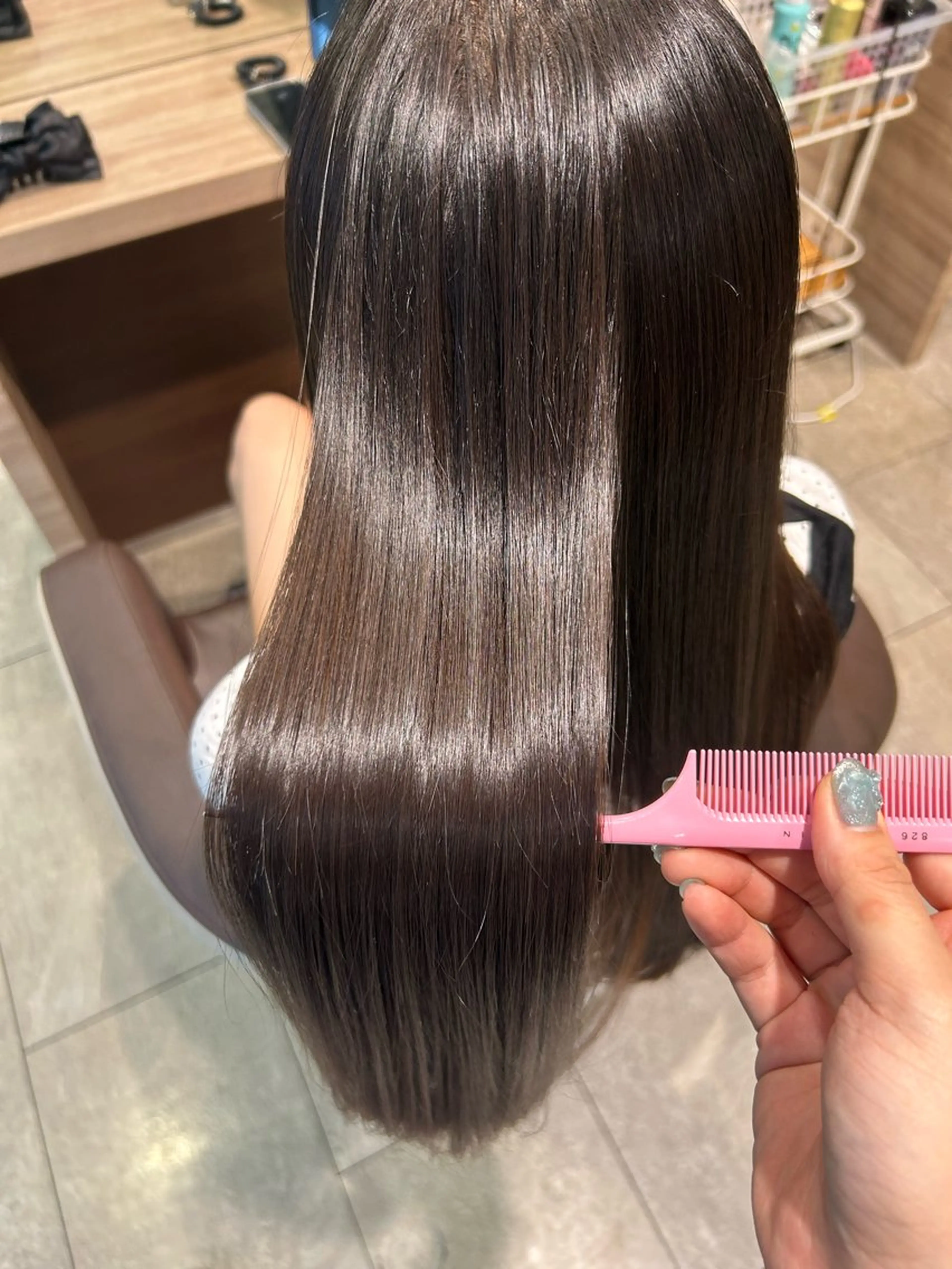 ロング カット 縮毛矯正 トリートメント 🫧ྀི髪質改善 🫧ྀི井上華のヘアスタイル