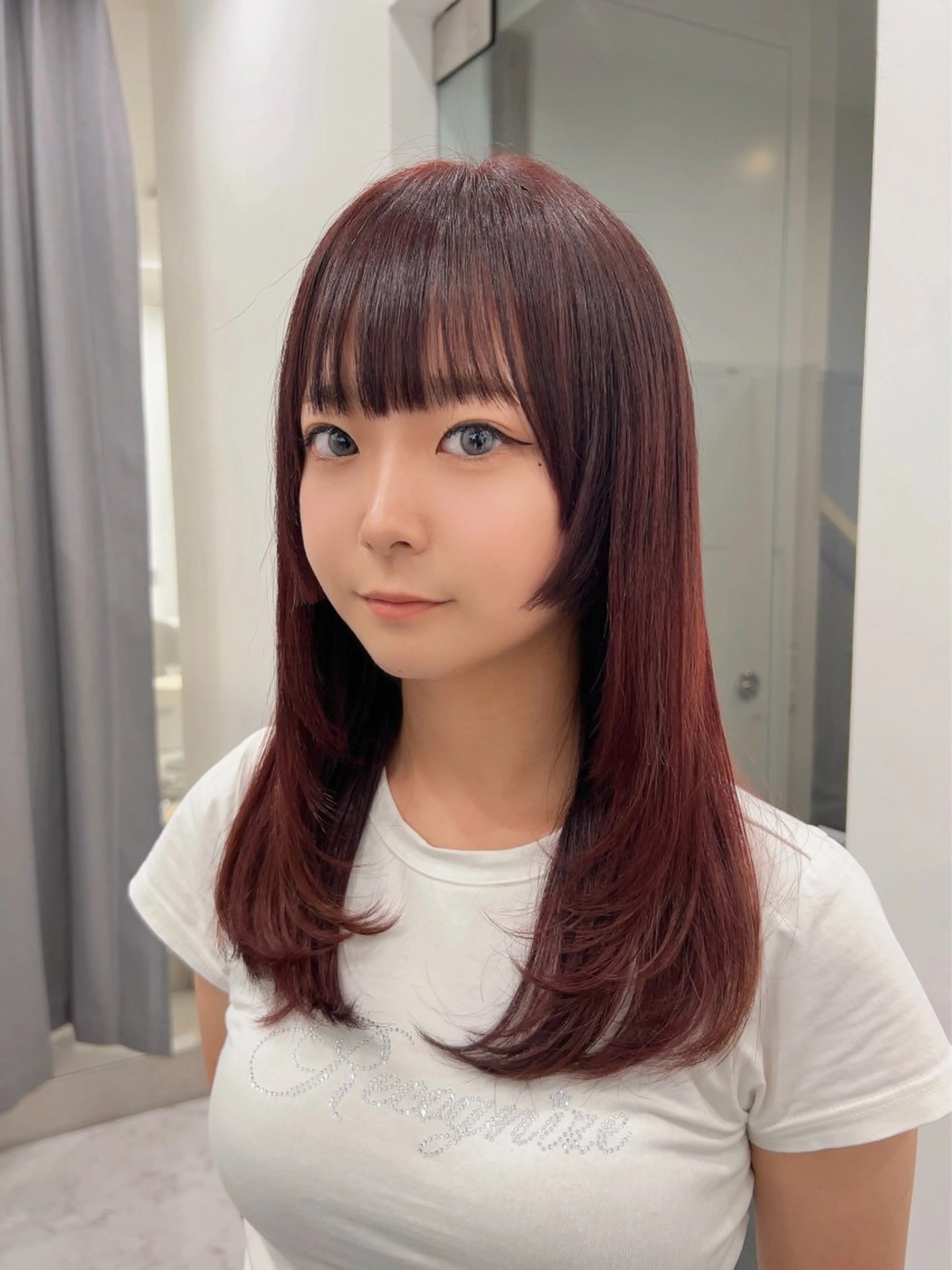 セミロング カット ヘアカラー トリートメント 最高の似合わせ🪽 メンズ募集中！のヘアスタイル