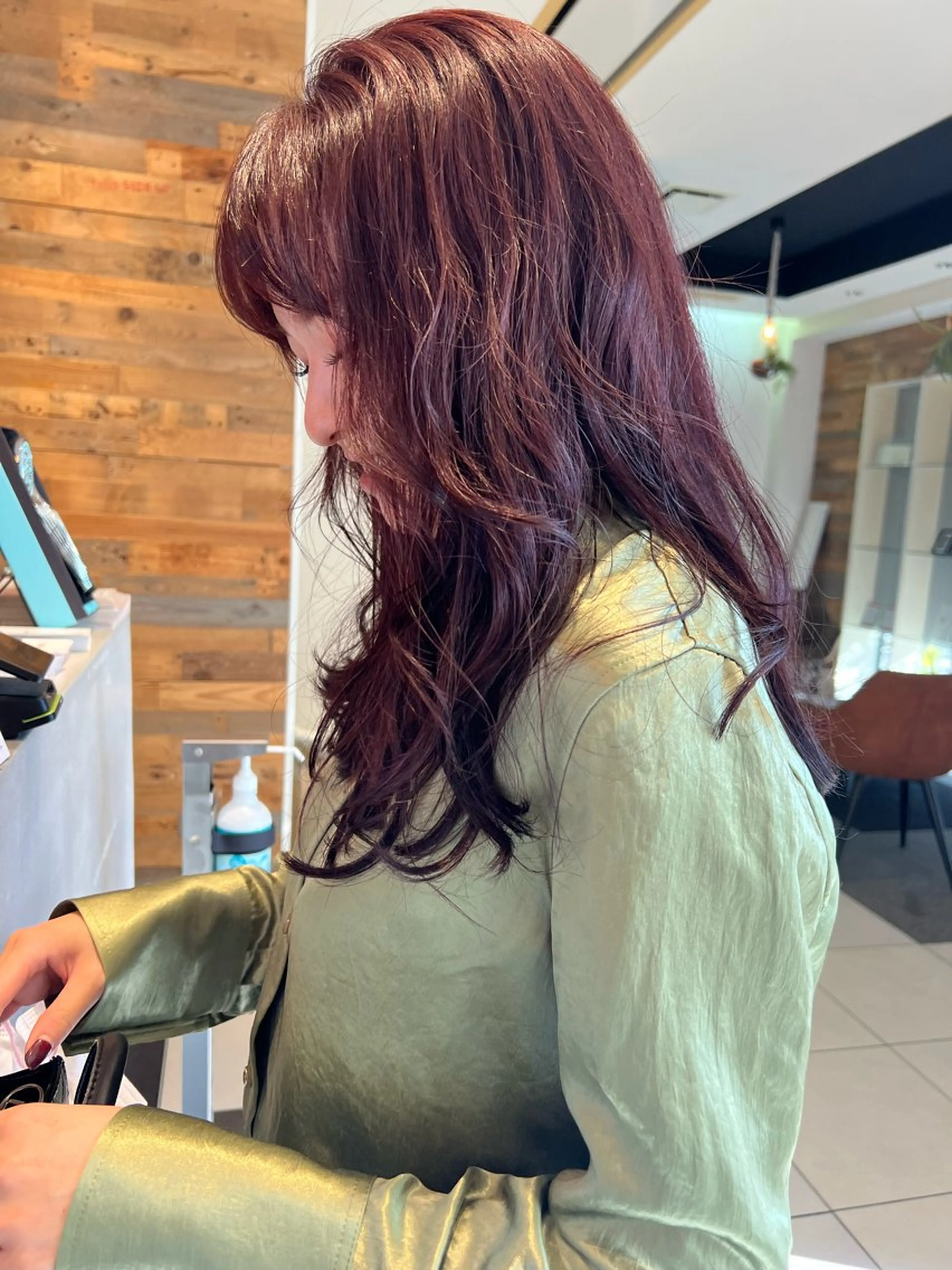 ロング カラー ブリーチ ブリーチなしカラー ピンクカラー レッドカラー ヘアカラー メンズカット/縮毛 yutsuki ☻のヘアスタイル