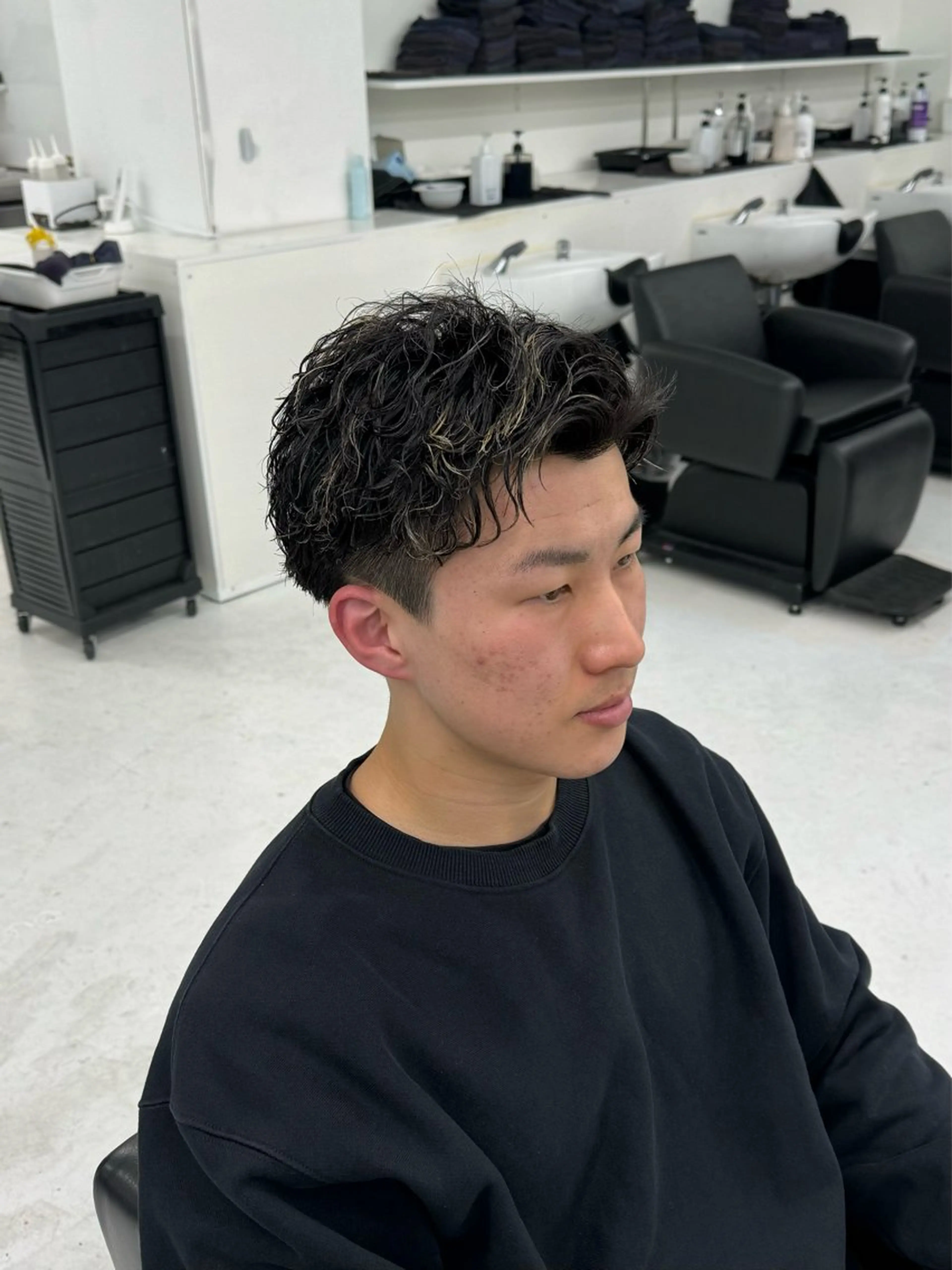 ショート パーマ メンズ ビジネス ショートヘア カット パーマ 柏メンズカットパーマ NO.1タイチのヘアスタイル