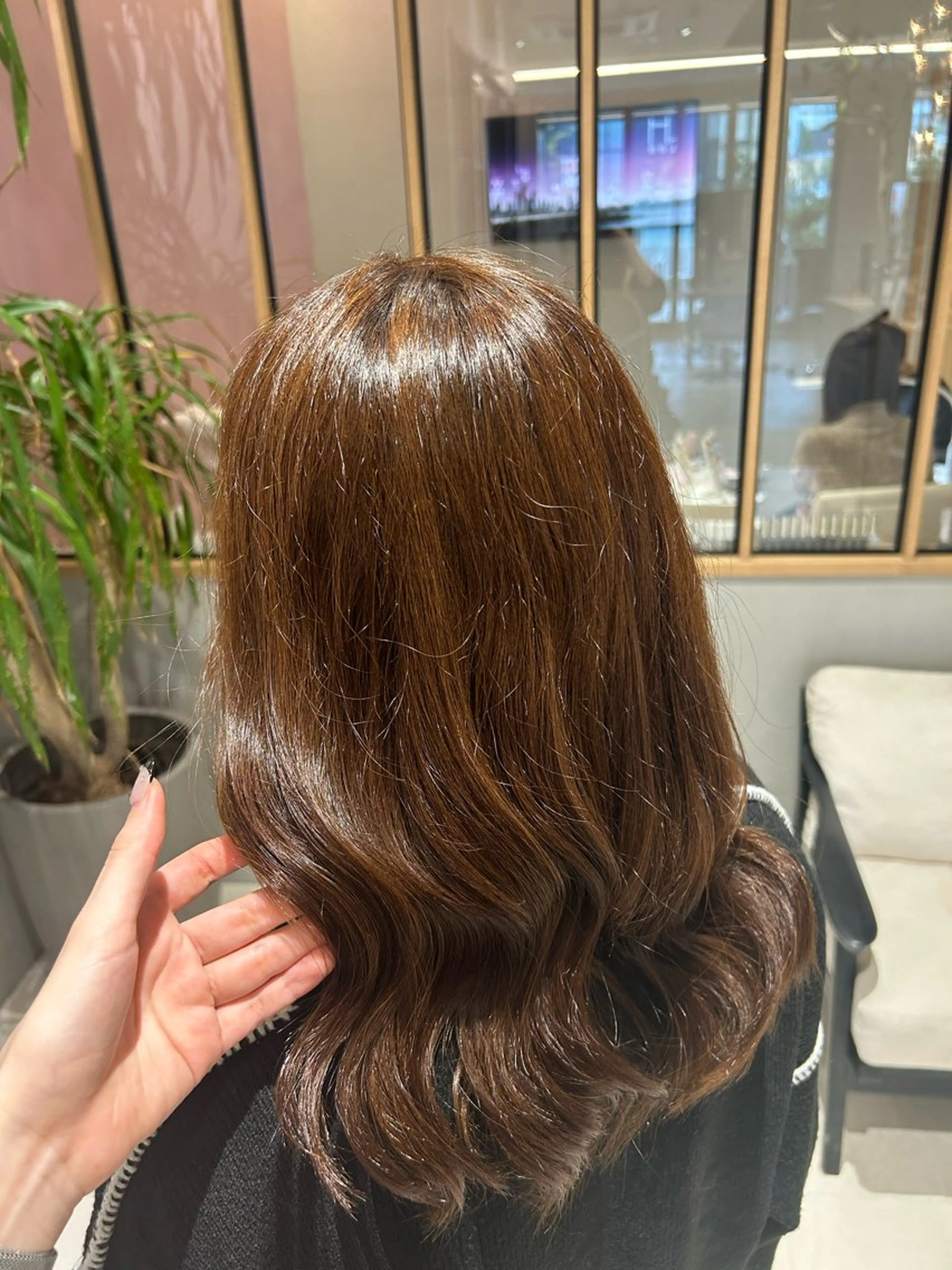 セミロング カラー ベージュカラー まりん🍒 名駅/レイヤーカットのヘアスタイル
