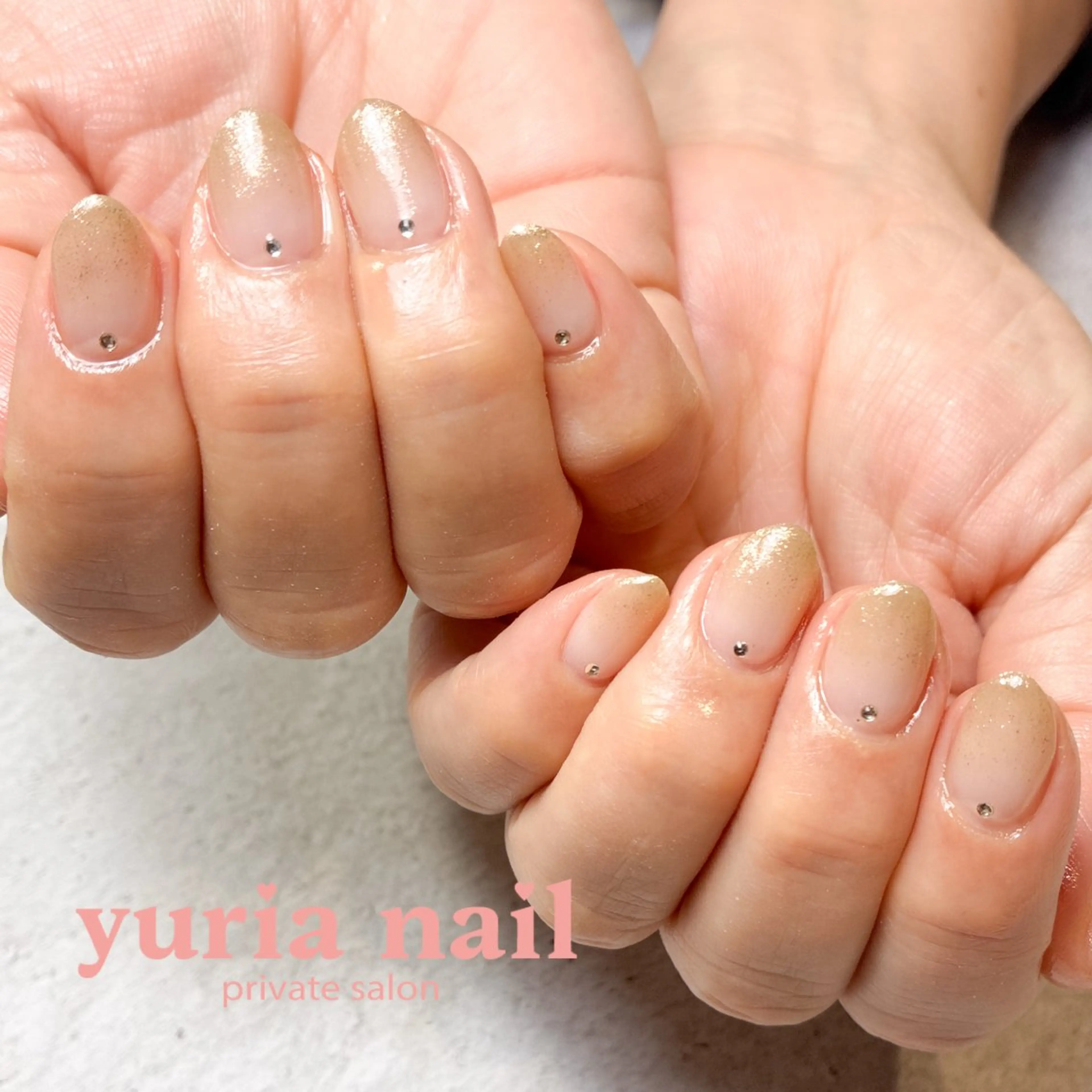 ネイル アートネイル ジェルネイル ラメ(グリッター) ストーンネイル ハンドネイル 小林 ゆりあのネイルデザイン