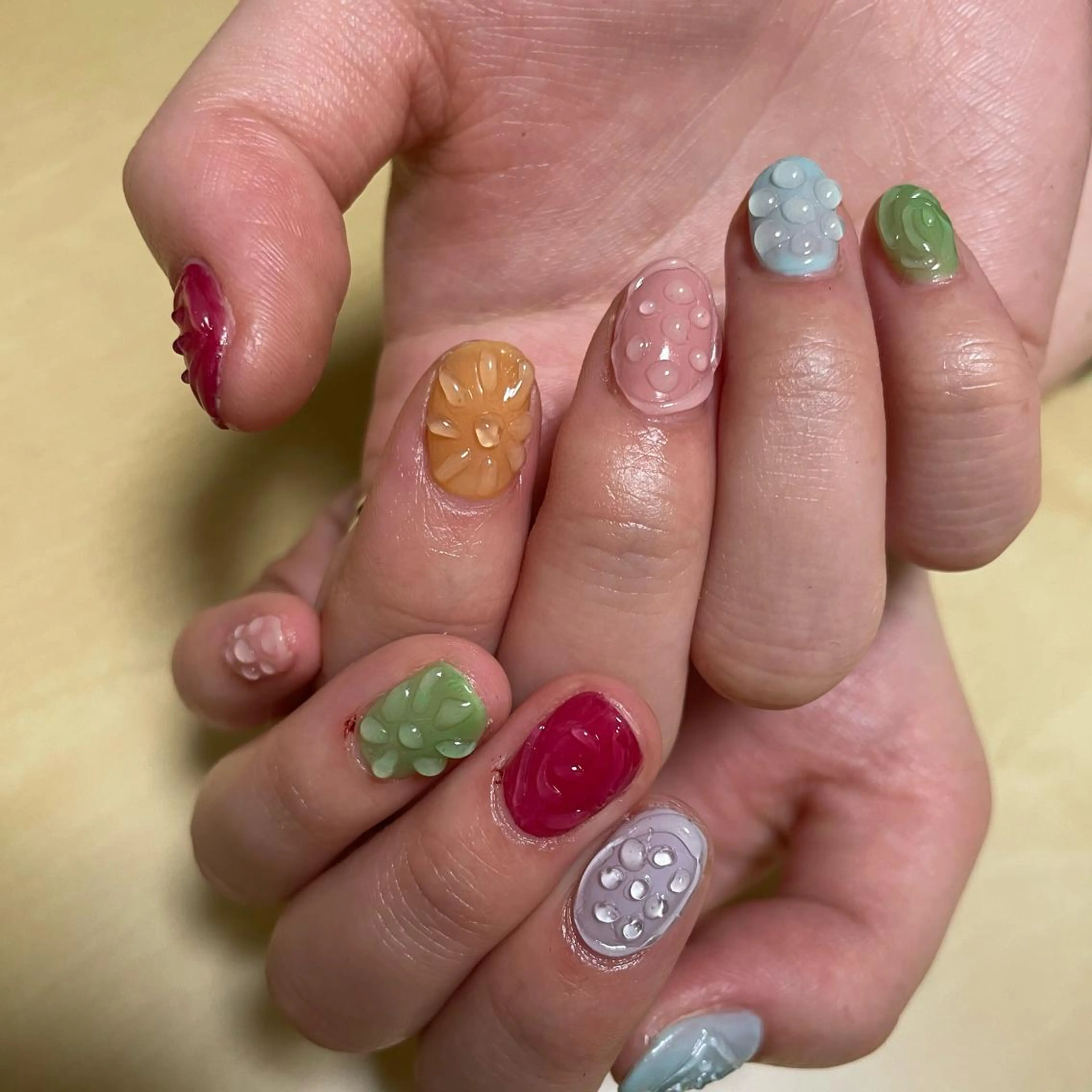 ネイル ハンドネイル フットネイル nailsalon momoのネイルデザイン