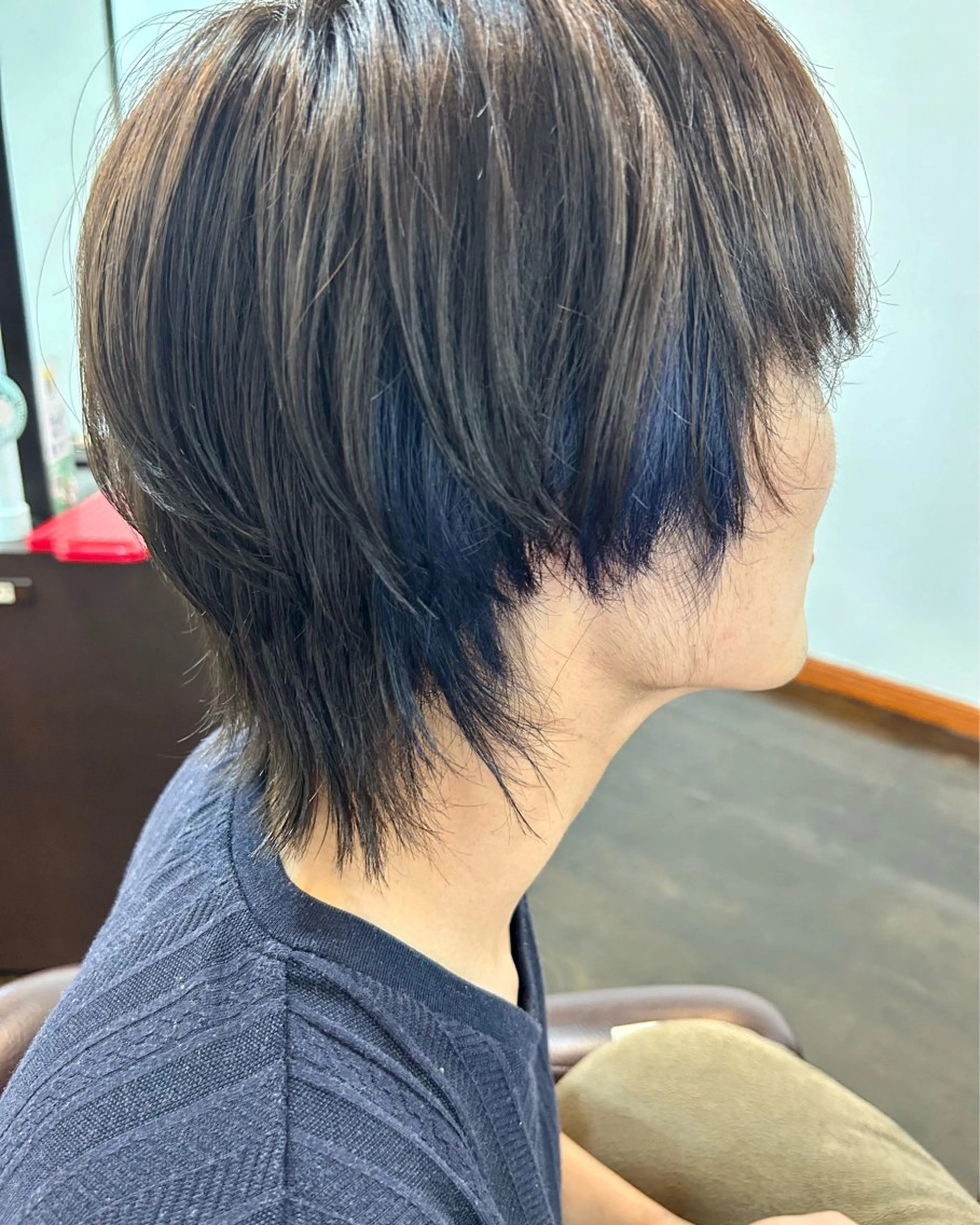 カラー アッシュ アッシュブラウン ブルーカラー ブルーバイオレット ブラウンカラー 坂本 瑞季のヘアスタイル