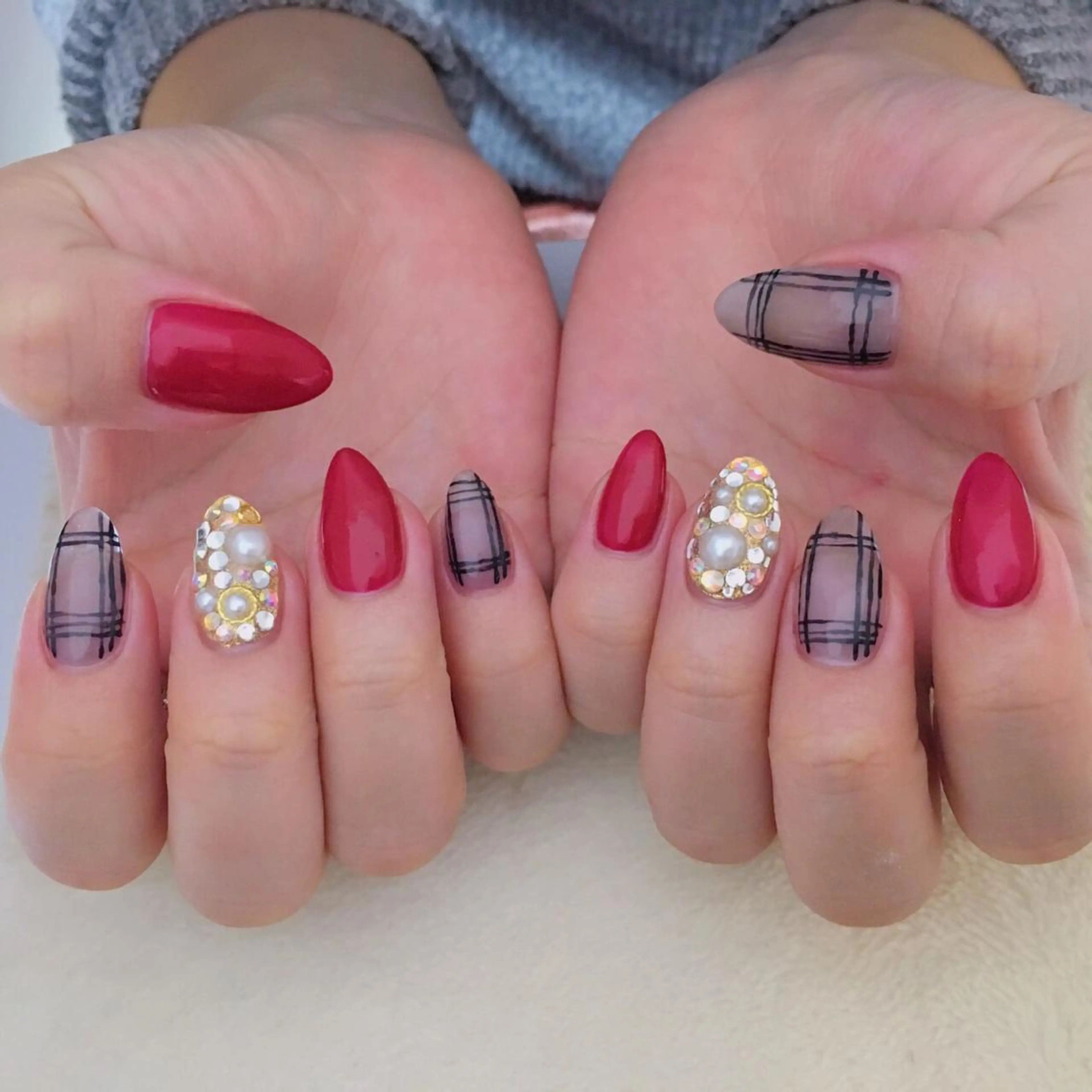 ネイル Sympa 𝓜iwako🐰ᩚのネイルデザイン