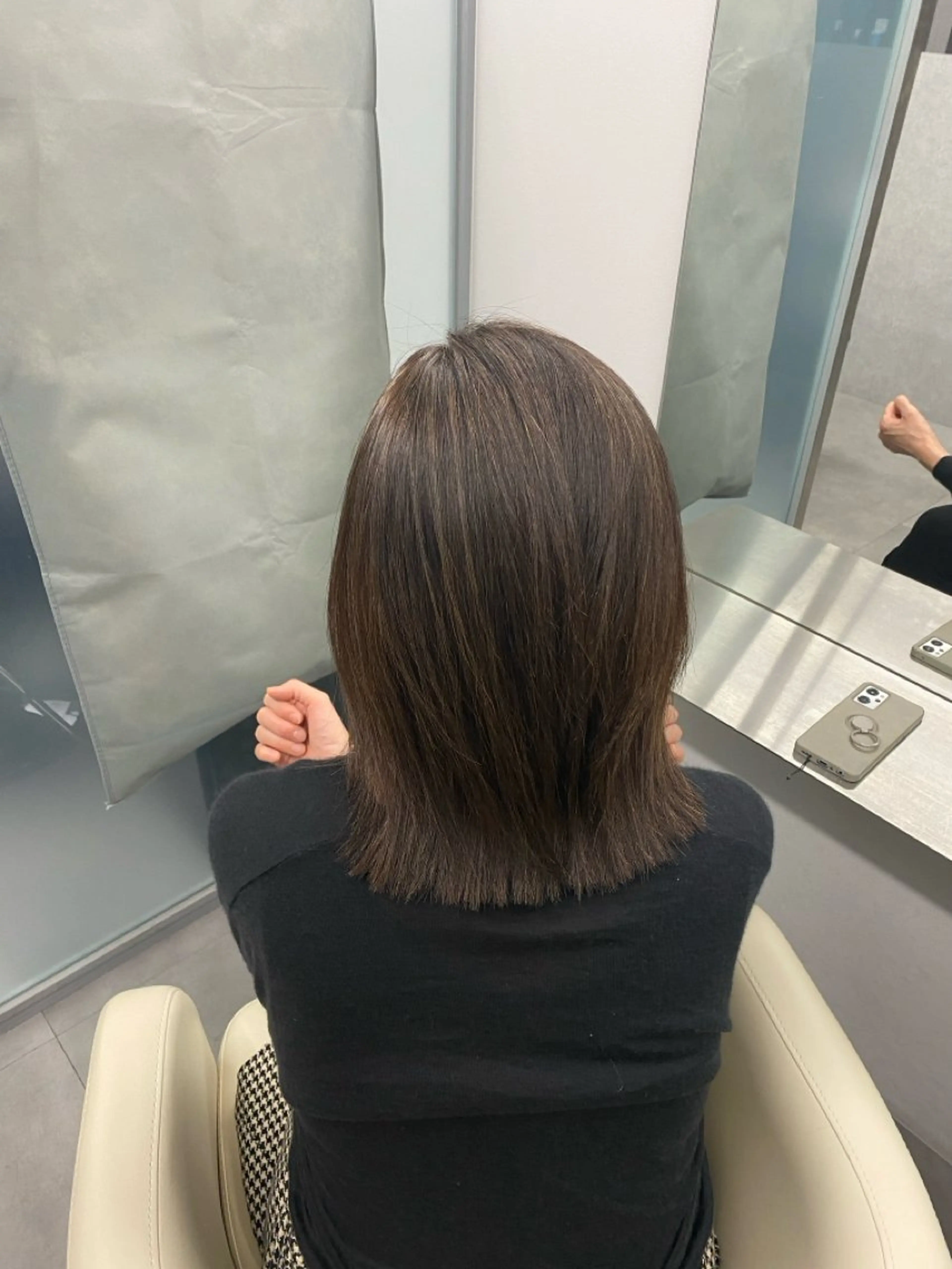 ミディアム パーマ 髪質改善 韓国風ヘア ストレートパーマ トレンド大人韓国風 shinoのヘアスタイル