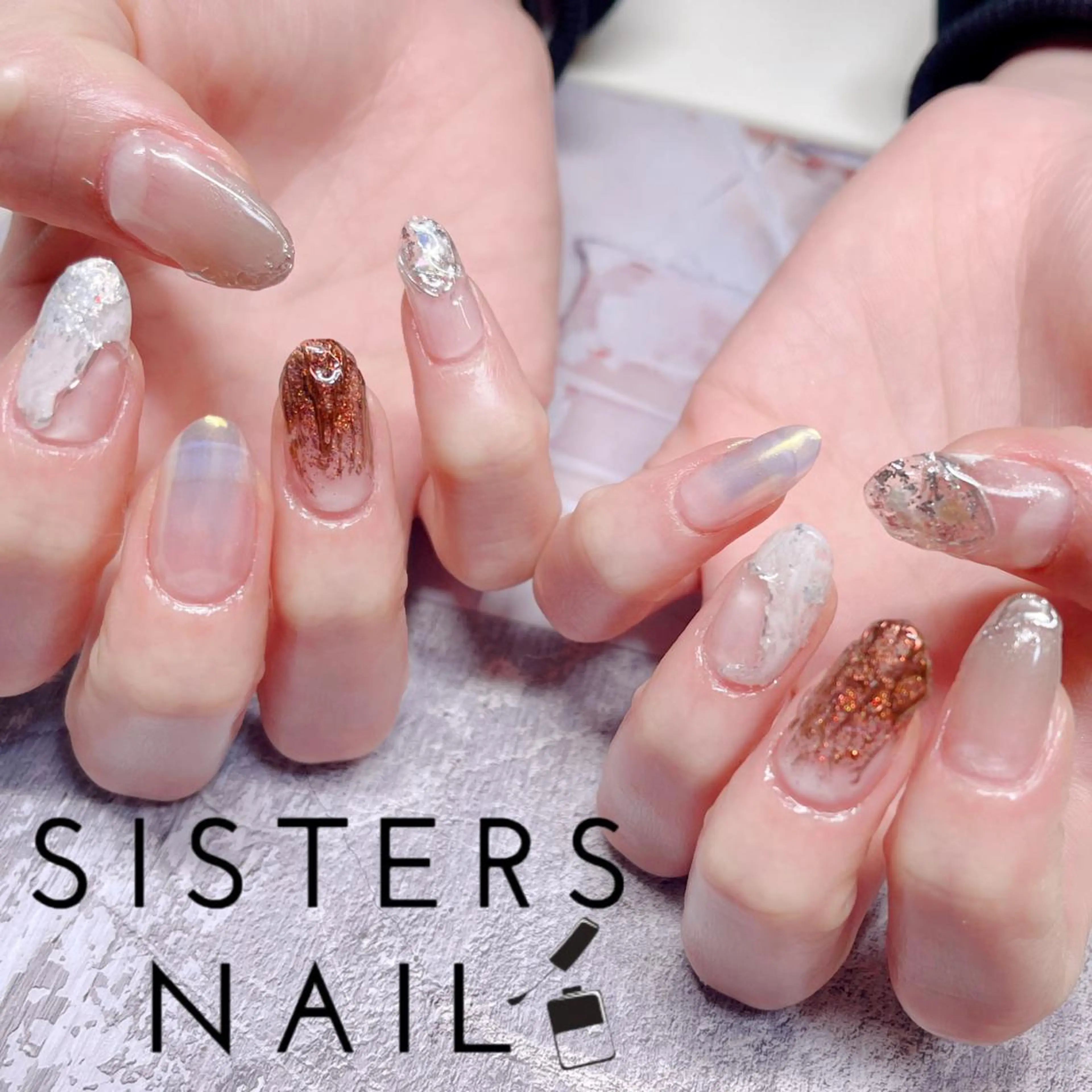 ネイル アートネイル オーロラネイル グラデーション ミラーネイル ニュアンスネイル ハンドネイル ハンドケア sisters nail.fのネイルデザイン