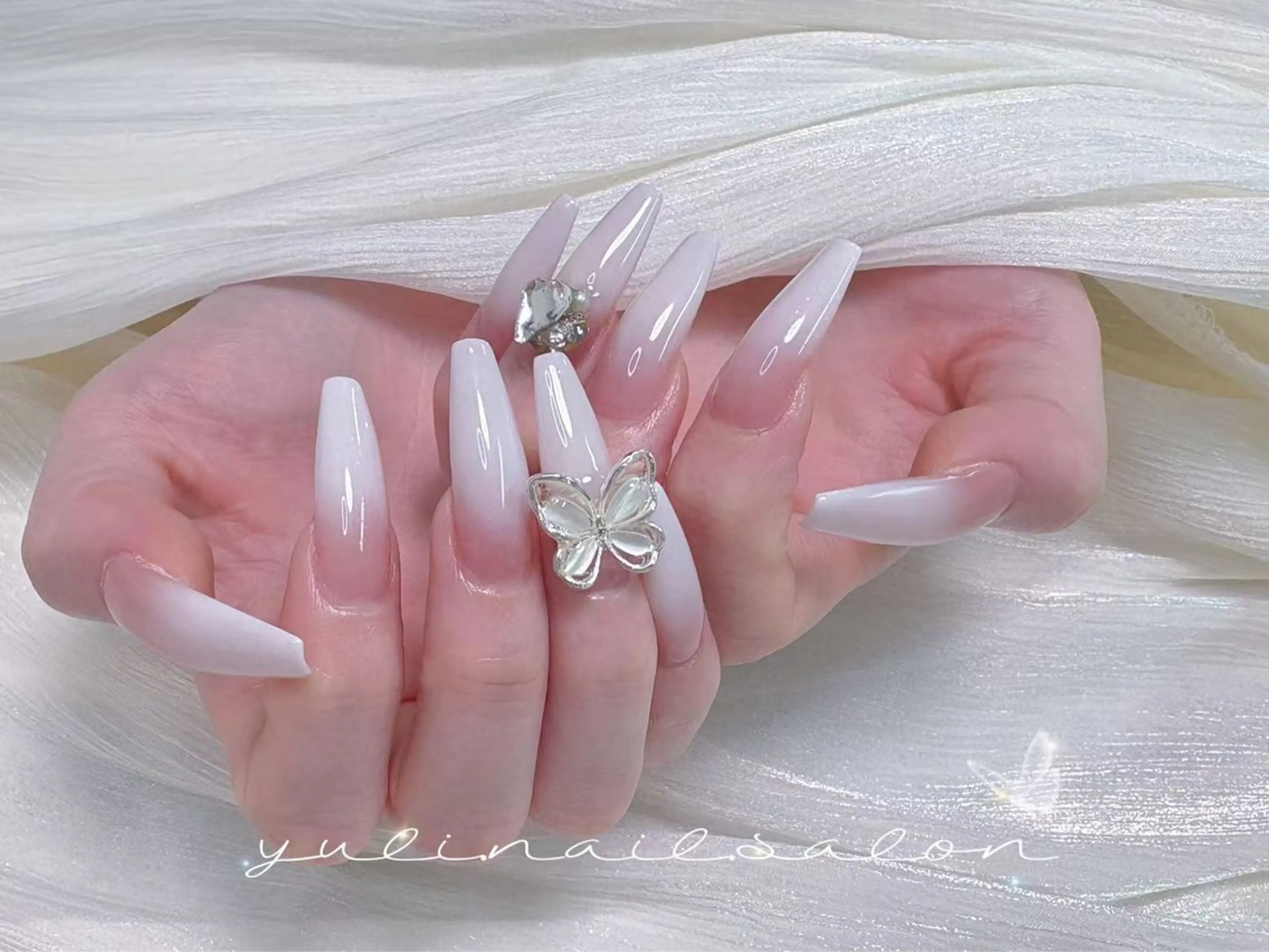ネイル ハンドネイル 🎀YULI_ Nail 🎀新宿店のネイルデザイン