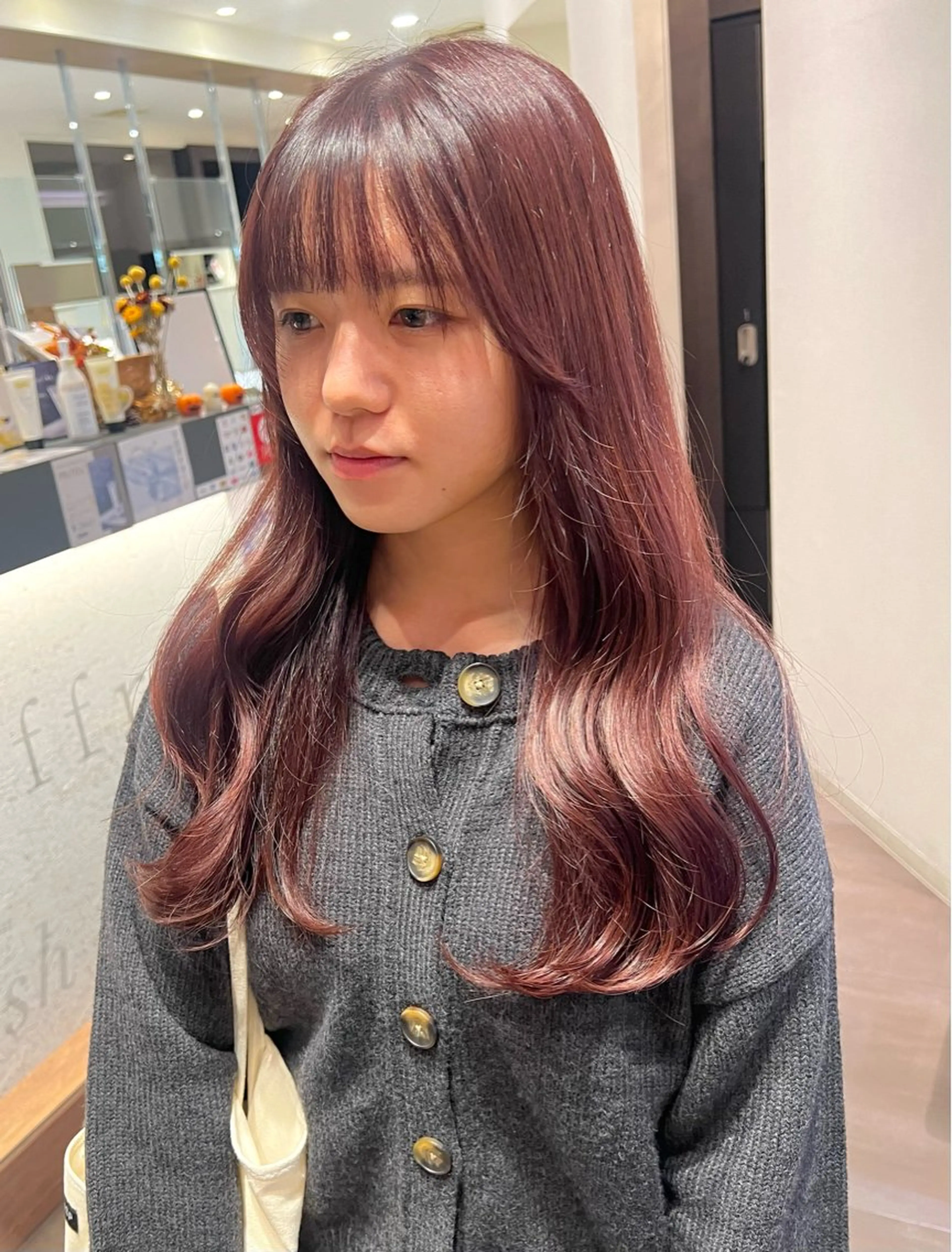 ロング カラー ブリーチ ダブルカラー ブリーチなしカラー ピンクカラー カット ヘアカラー トリートメント 🎀🕊RION 🩰のヘアスタイル