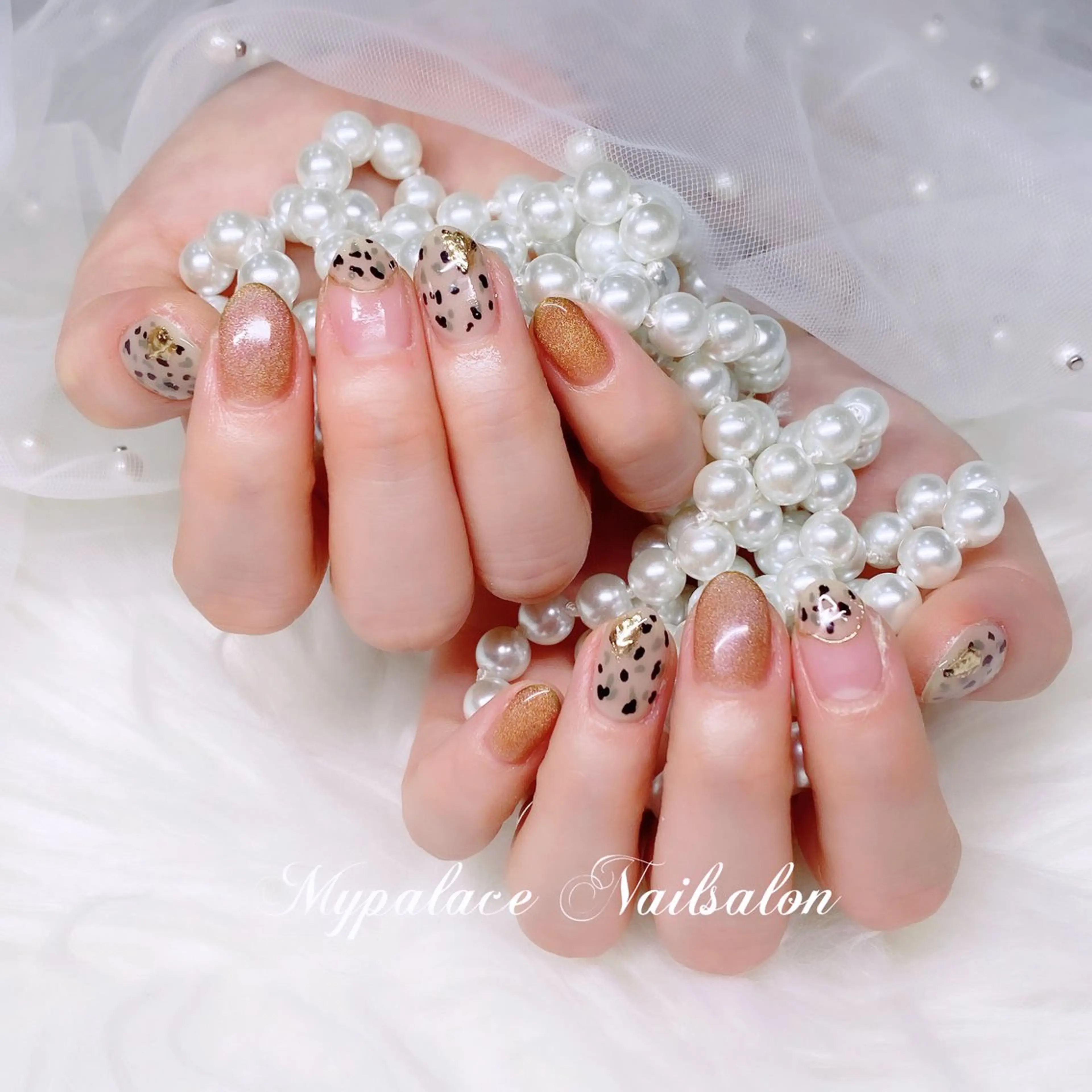 ネイル ドット マグネットネイル ミラーネイル ハンドネイル Yuis Nailスカルプ専門のネイルデザイン