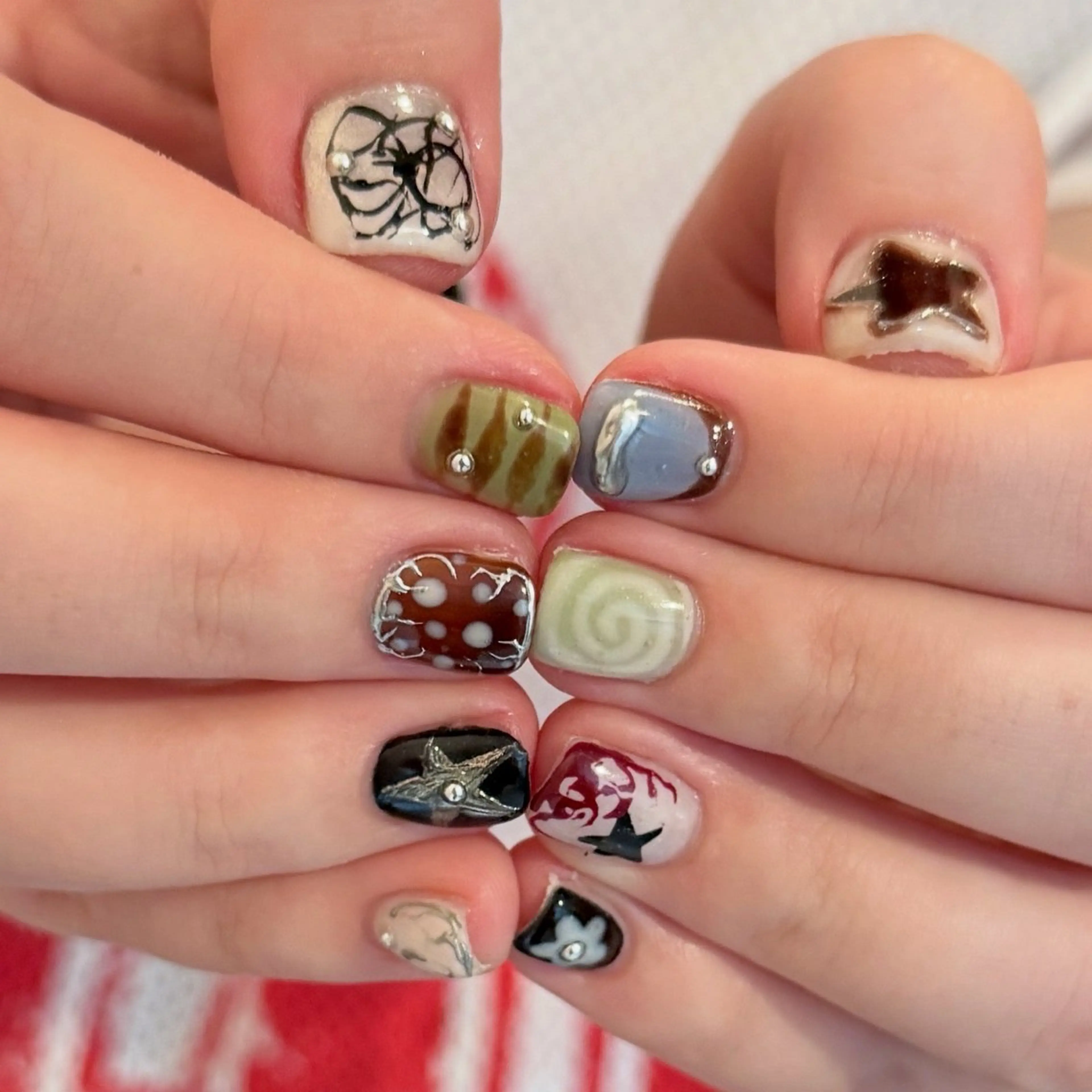 ネイル ハンドネイル フットネイル こと /art nailのネイルデザイン