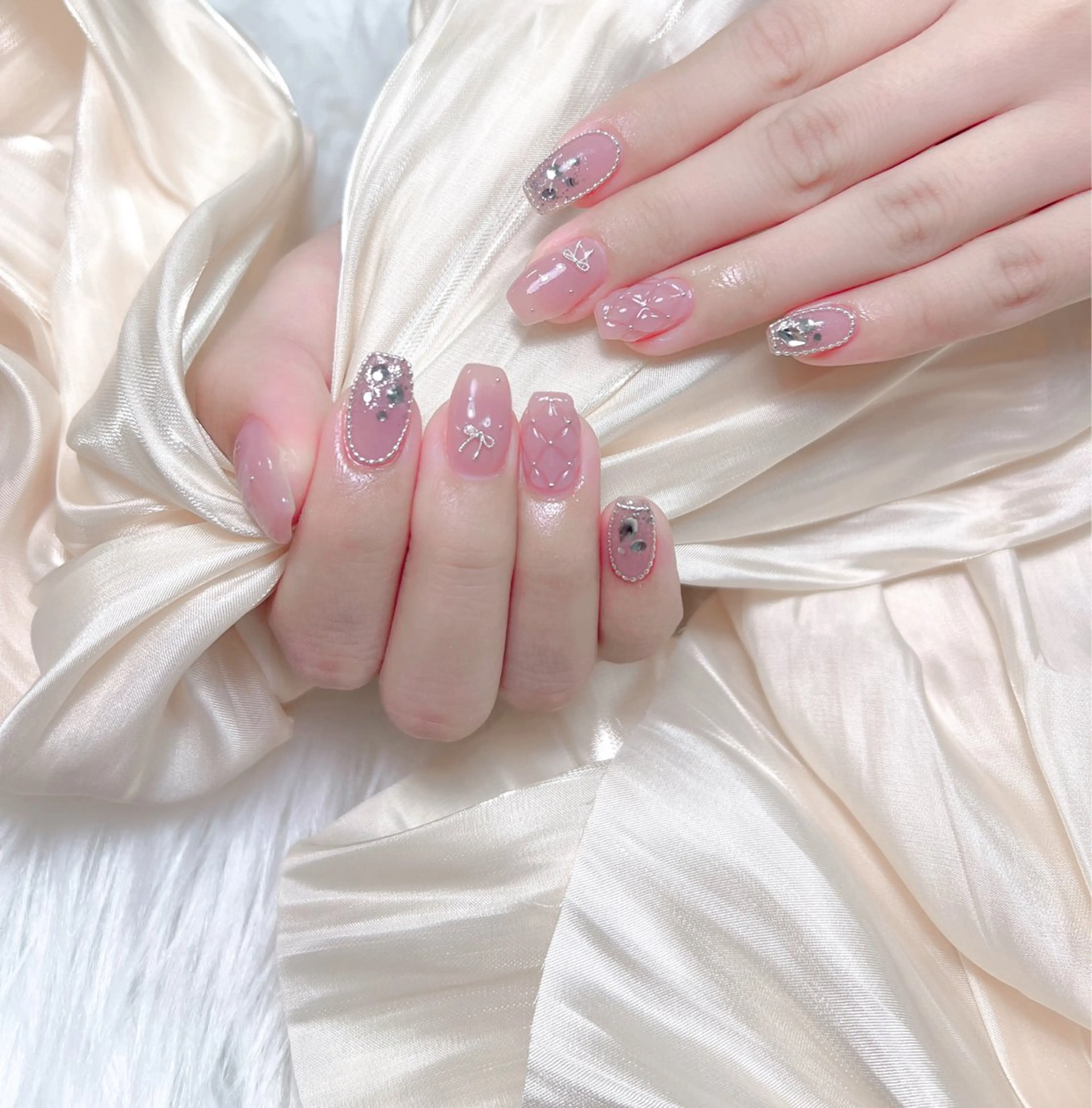 ネイル ハンドネイル uuネイルサロン所属・uu ネイルサロン関内🌼のネイルデザイン