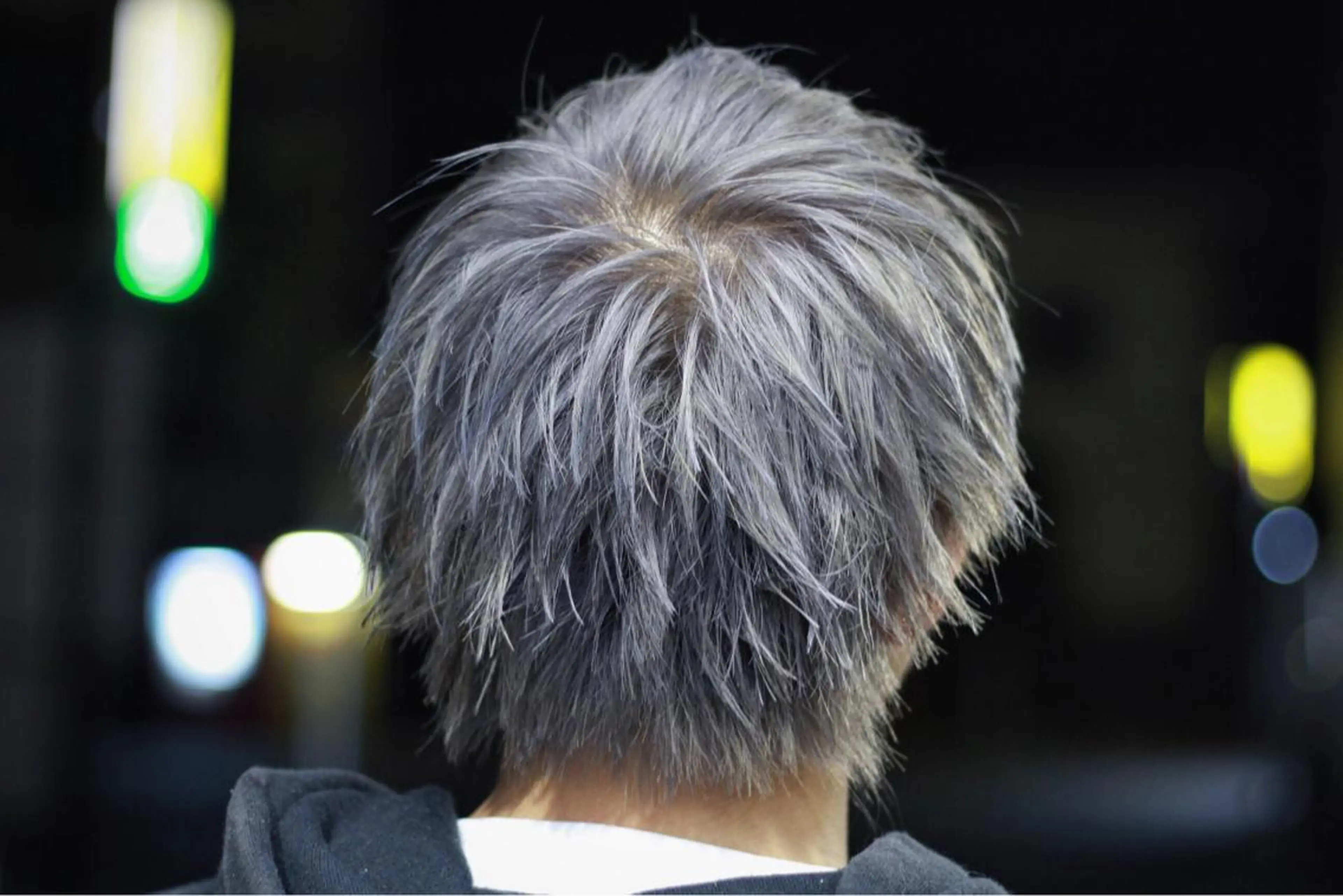 ショート カラー メンズ シルバー ホワイトシルバー 遠藤悠大/メンズ縮毛 /メンズカットのヘアスタイル