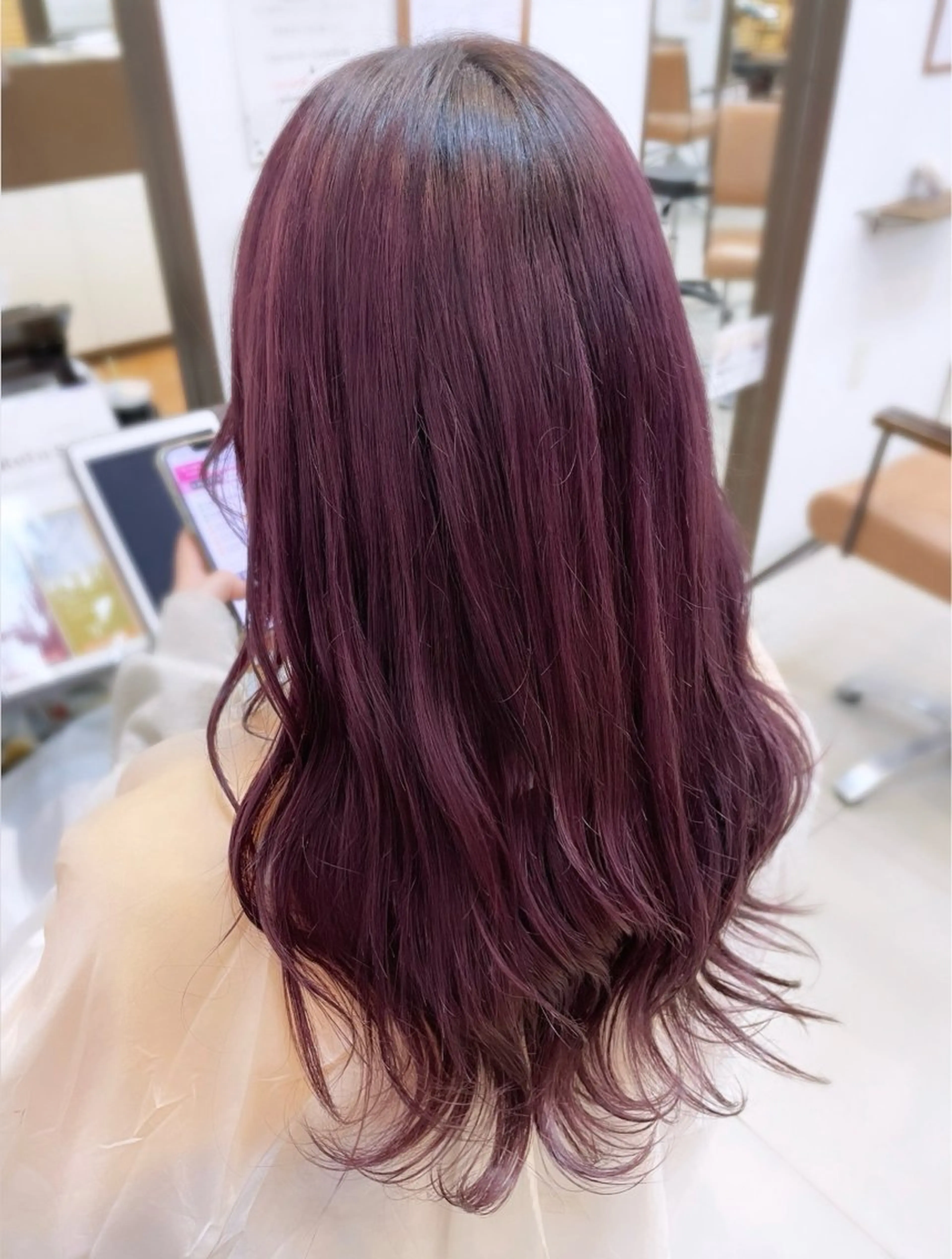 ロング カラー カシス ピンクカラー ヘアカラー 水島 真彩のその他イメージ