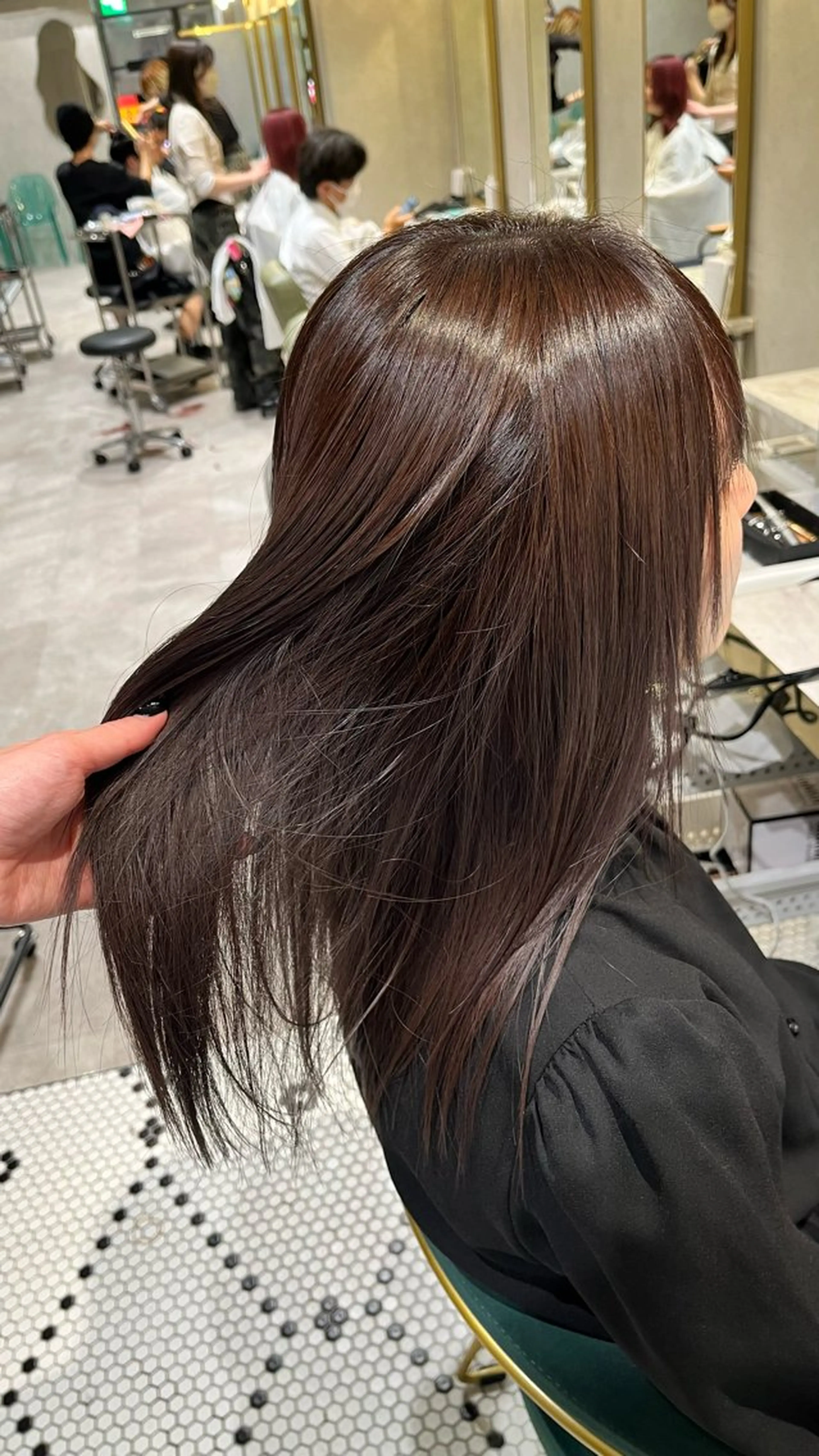 セミロング カラー 新宿/アシスタント AiNAのヘアスタイル