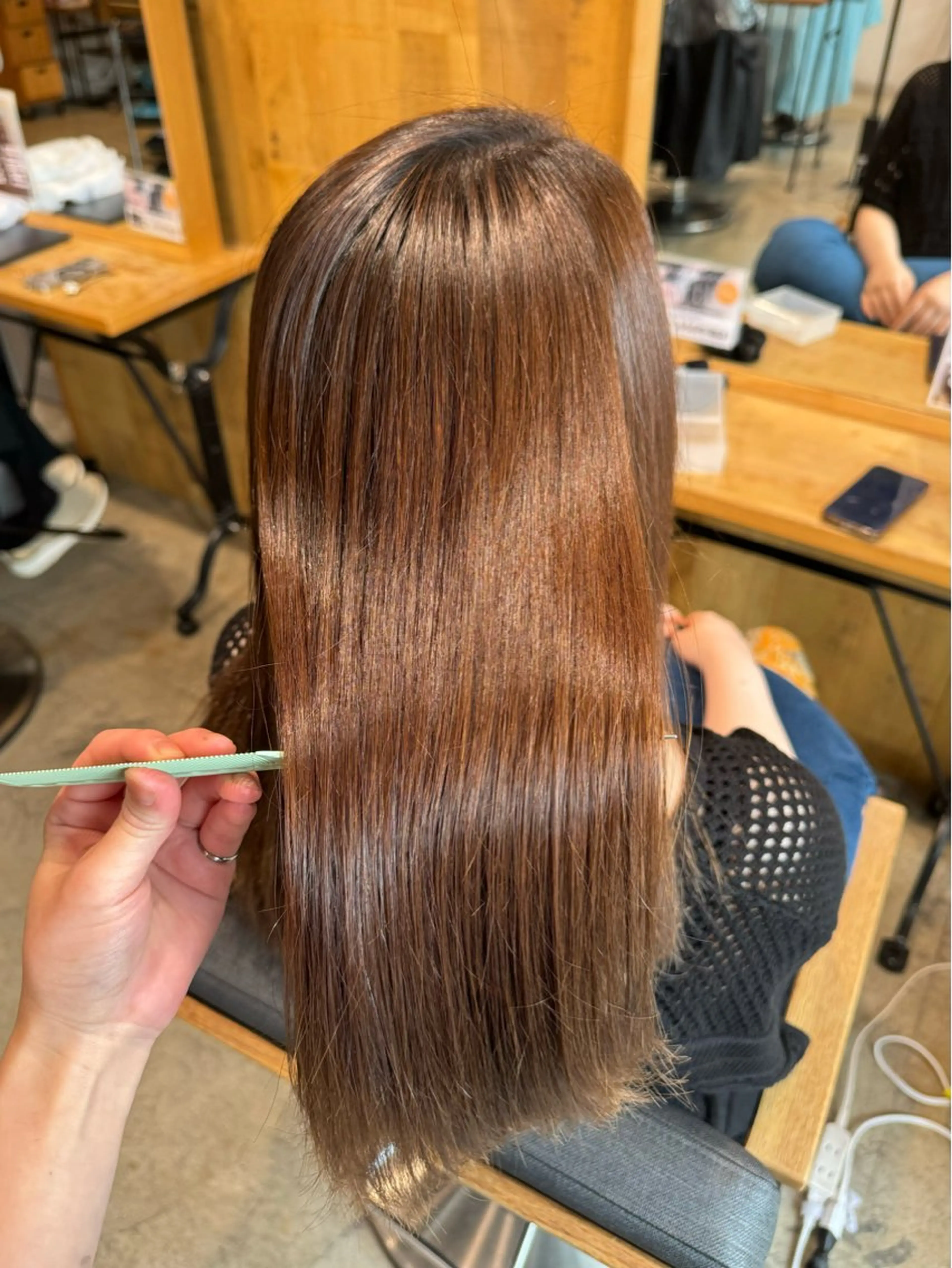 ロング 縮毛矯正 縮毛矯正 渡邉 涼香のヘアスタイル