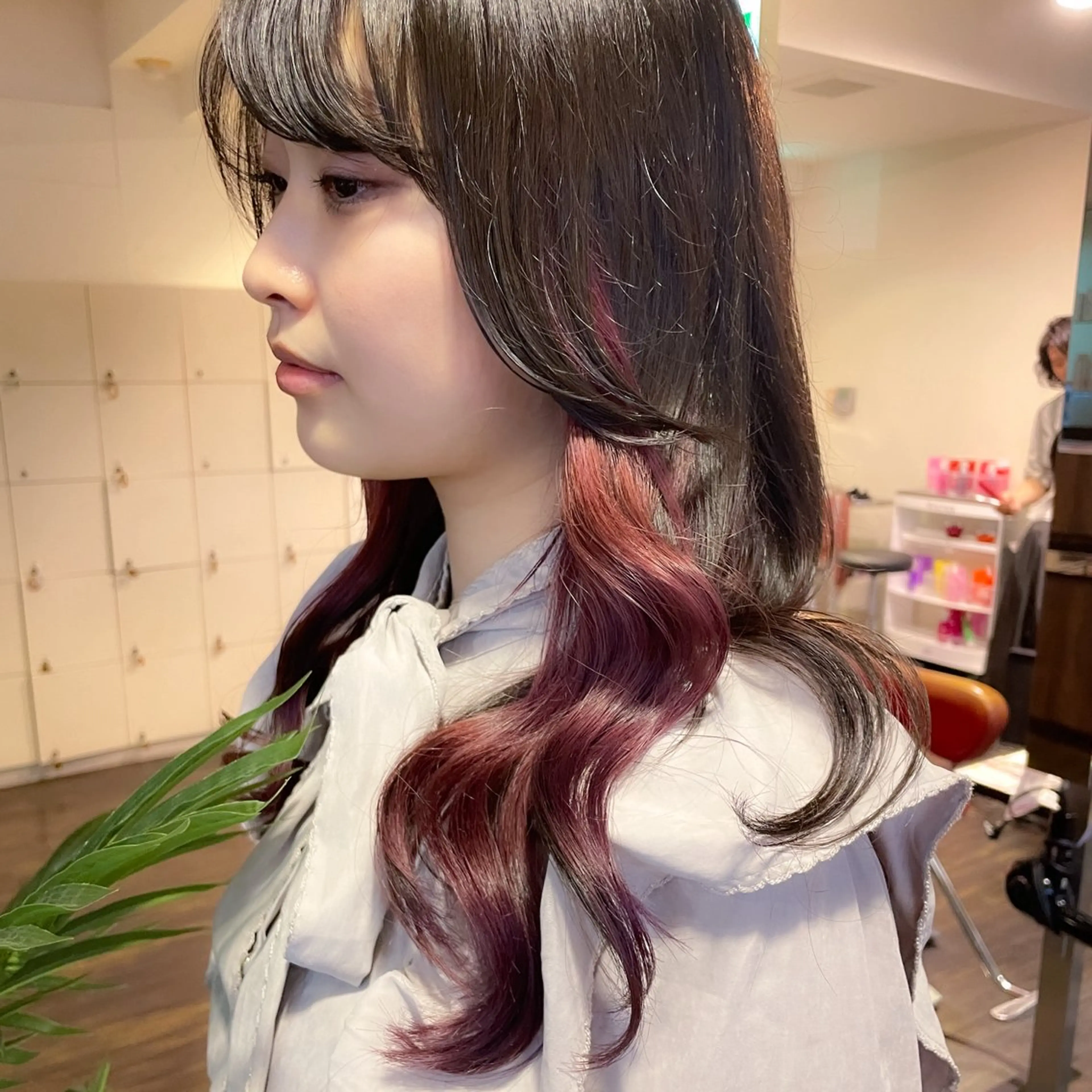 ロング カラー ブラウンカラー インナーカラー ピンクカラー ピンクブラウン カット ヘアカラー 似合わせヘア🤍 面田法子のヘアスタイル