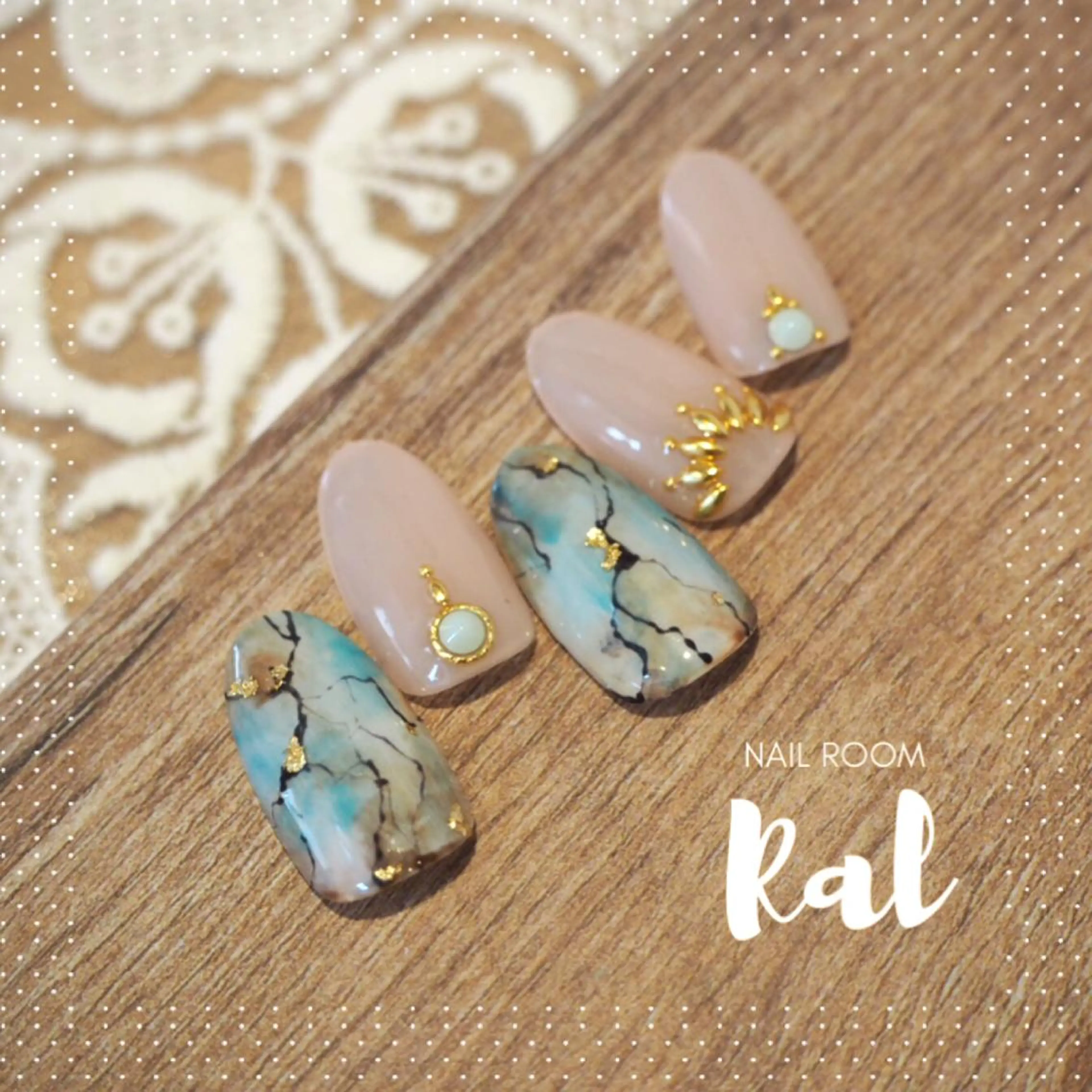 ネイル 山本 友理のネイルデザイン