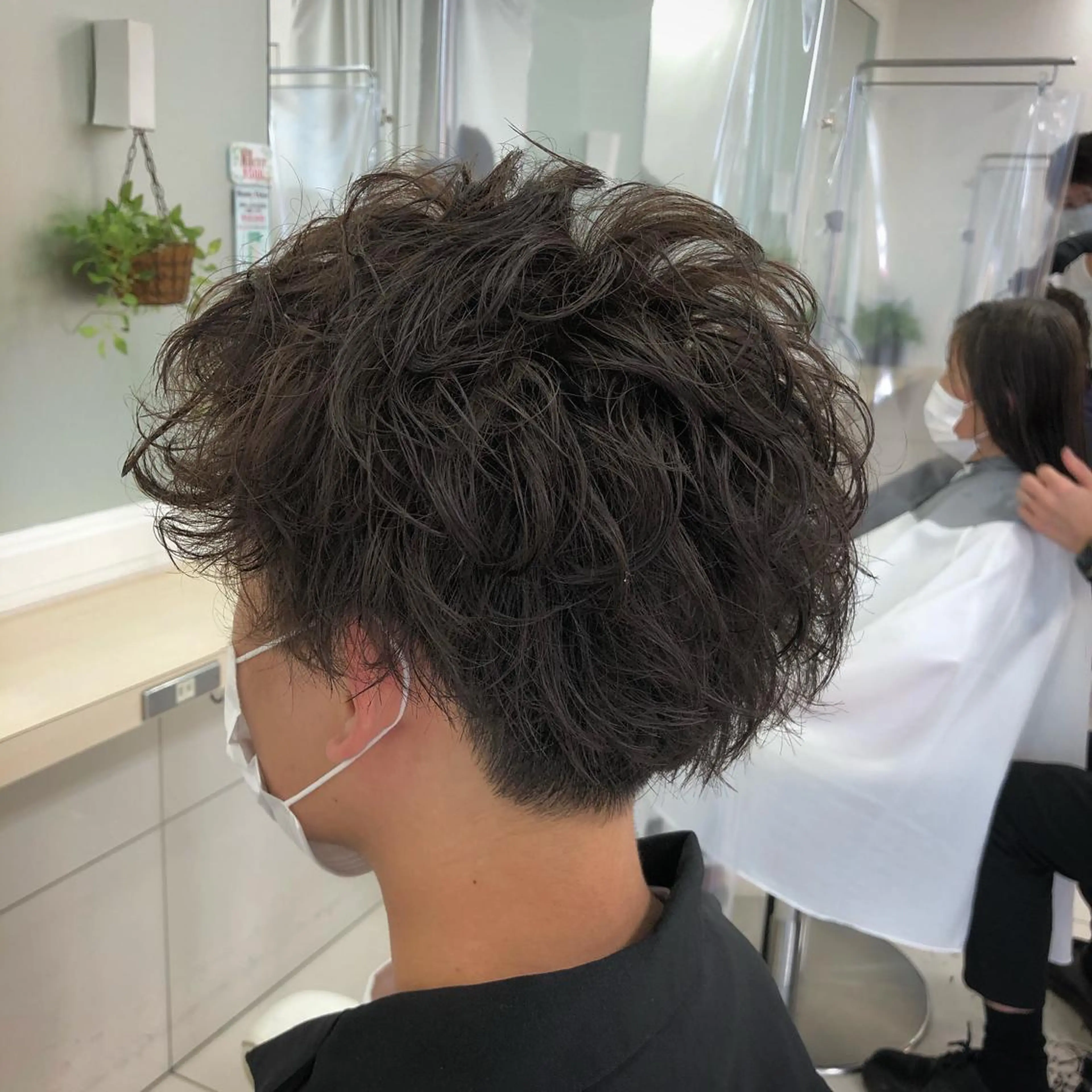 パーマ メンズ ✨️ツヤ髪✨️ 💫髪質改善💫間宮のヘアスタイル