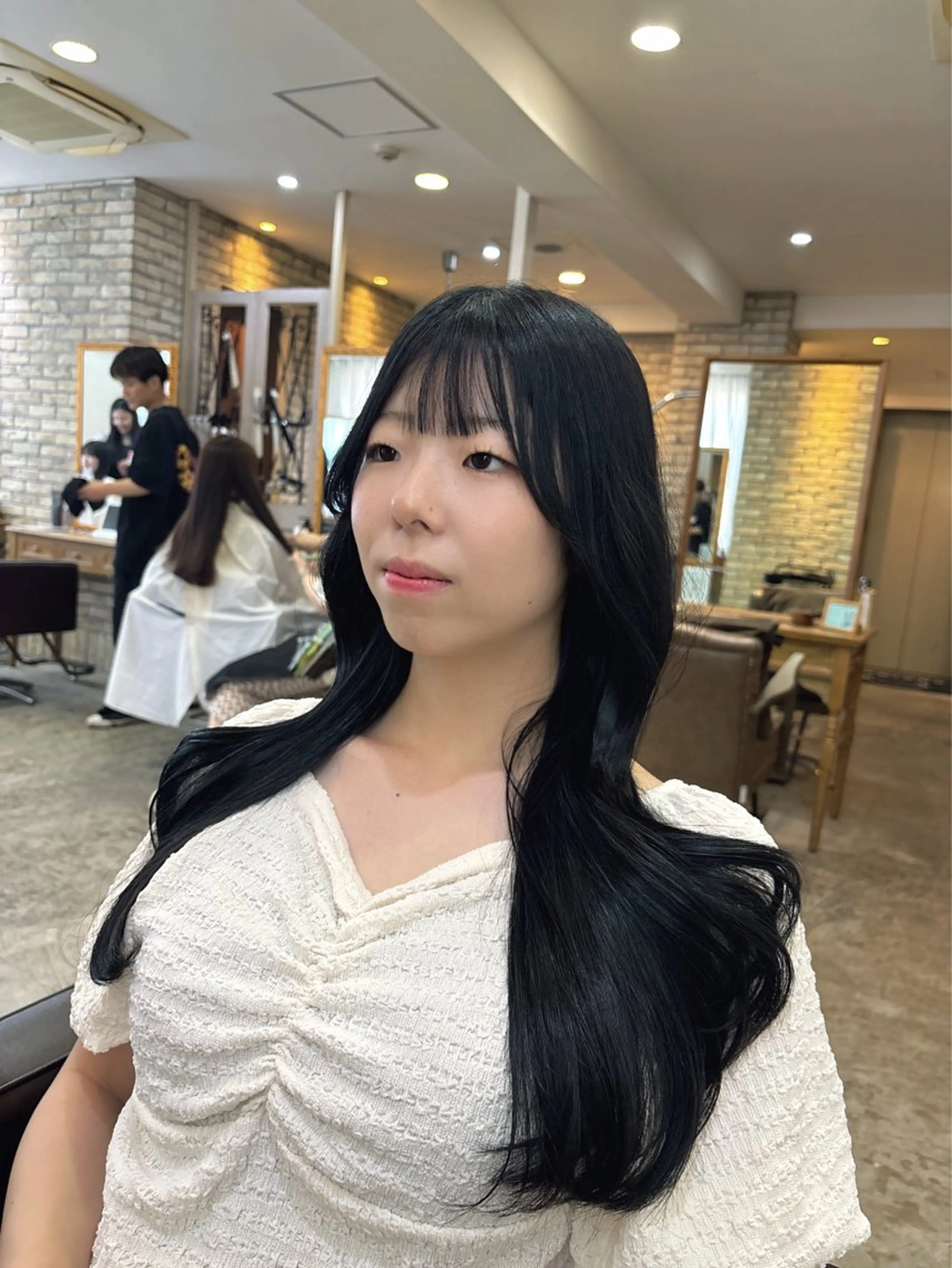 ロング カット 縮毛矯正 トリートメント 髪質改善特化🫧韓国 🇰🇷amiruのヘアスタイル