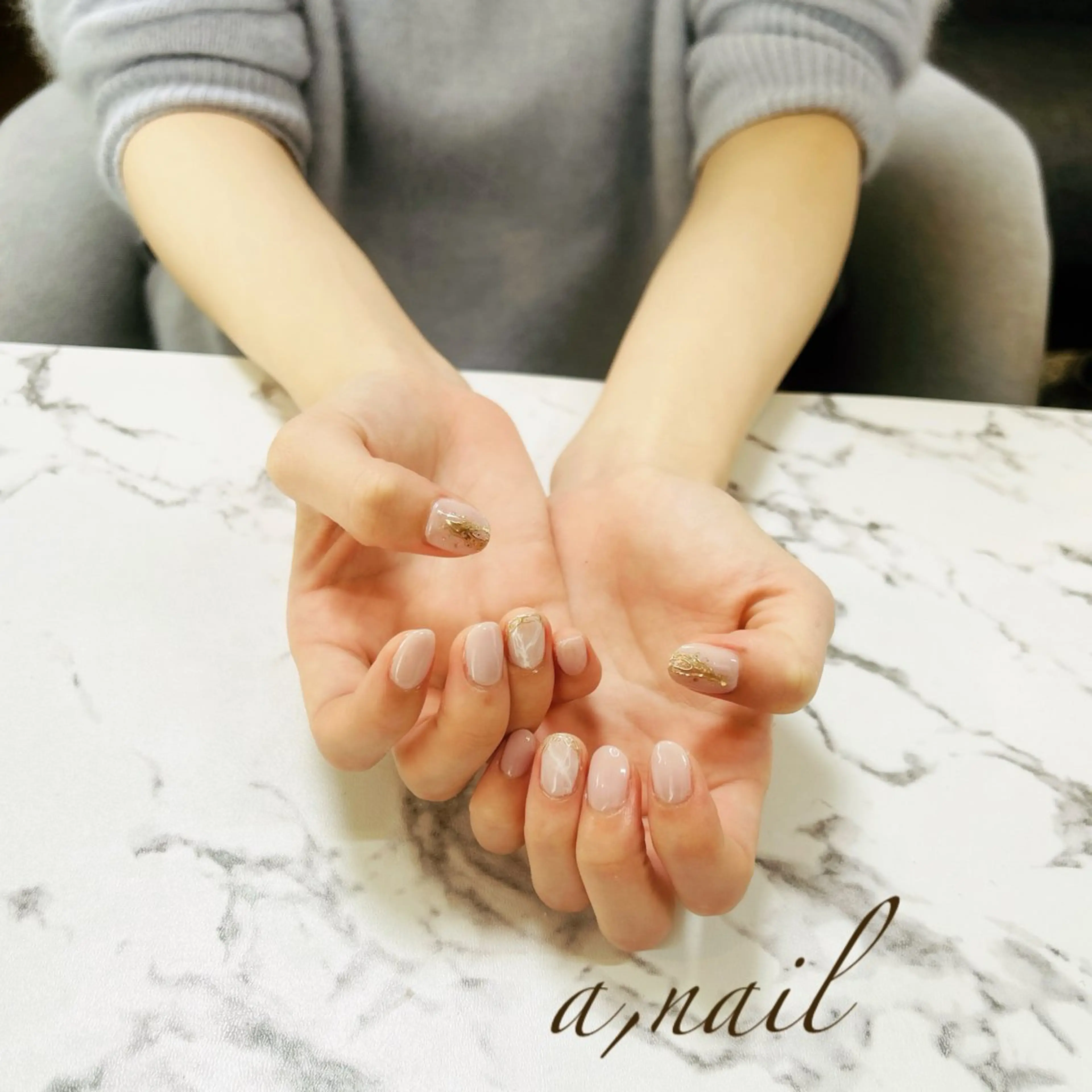 ネイル キラキラネイル 大理石ネイル(マーブル) ミラーネイル オフィスネイル シンプルネイル ハンドネイル ネイルサロン エーネイルのネイルデザイン