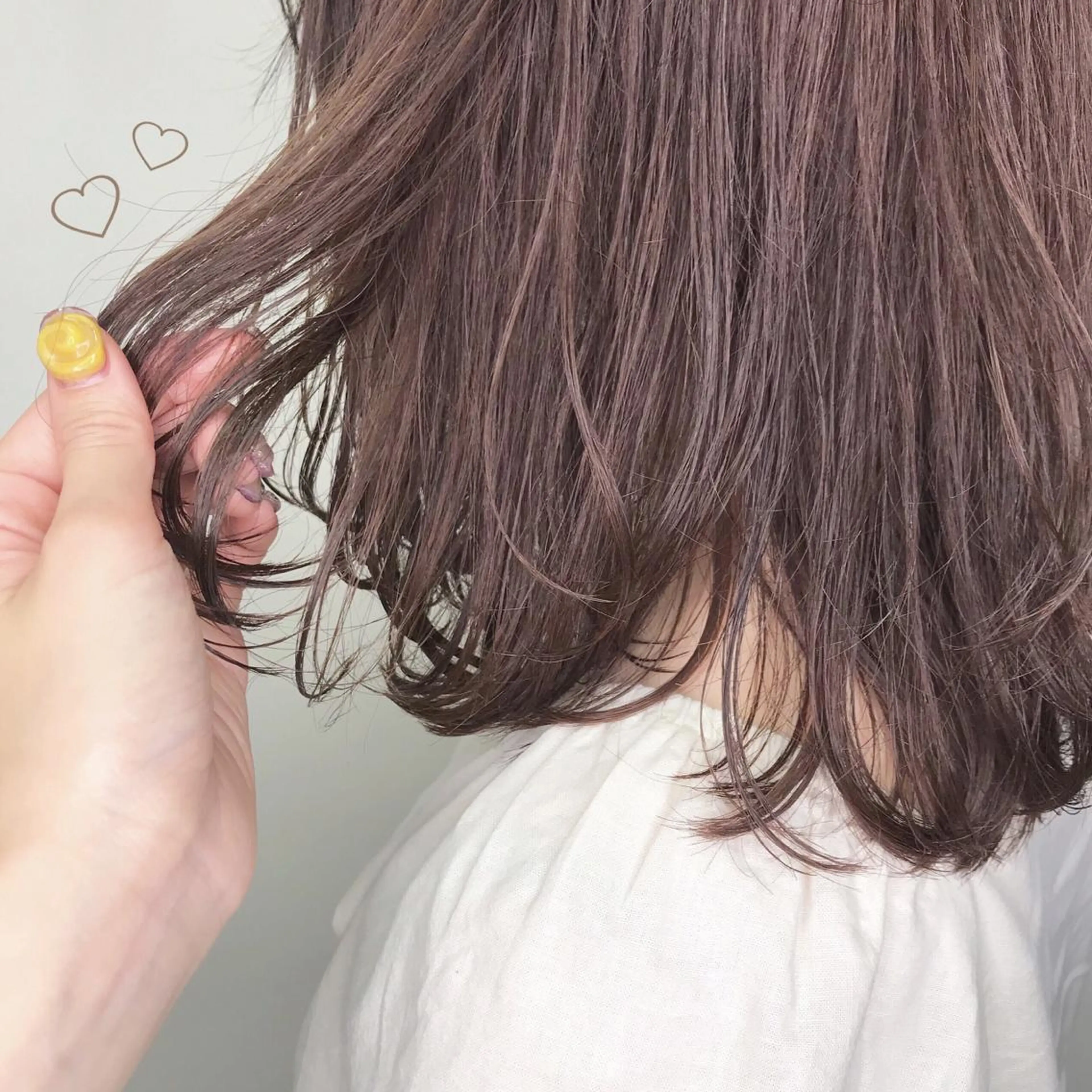ミディアム カット ヘアカラー 似合わせ提案サラ艶♡ 彩華のヘアスタイル