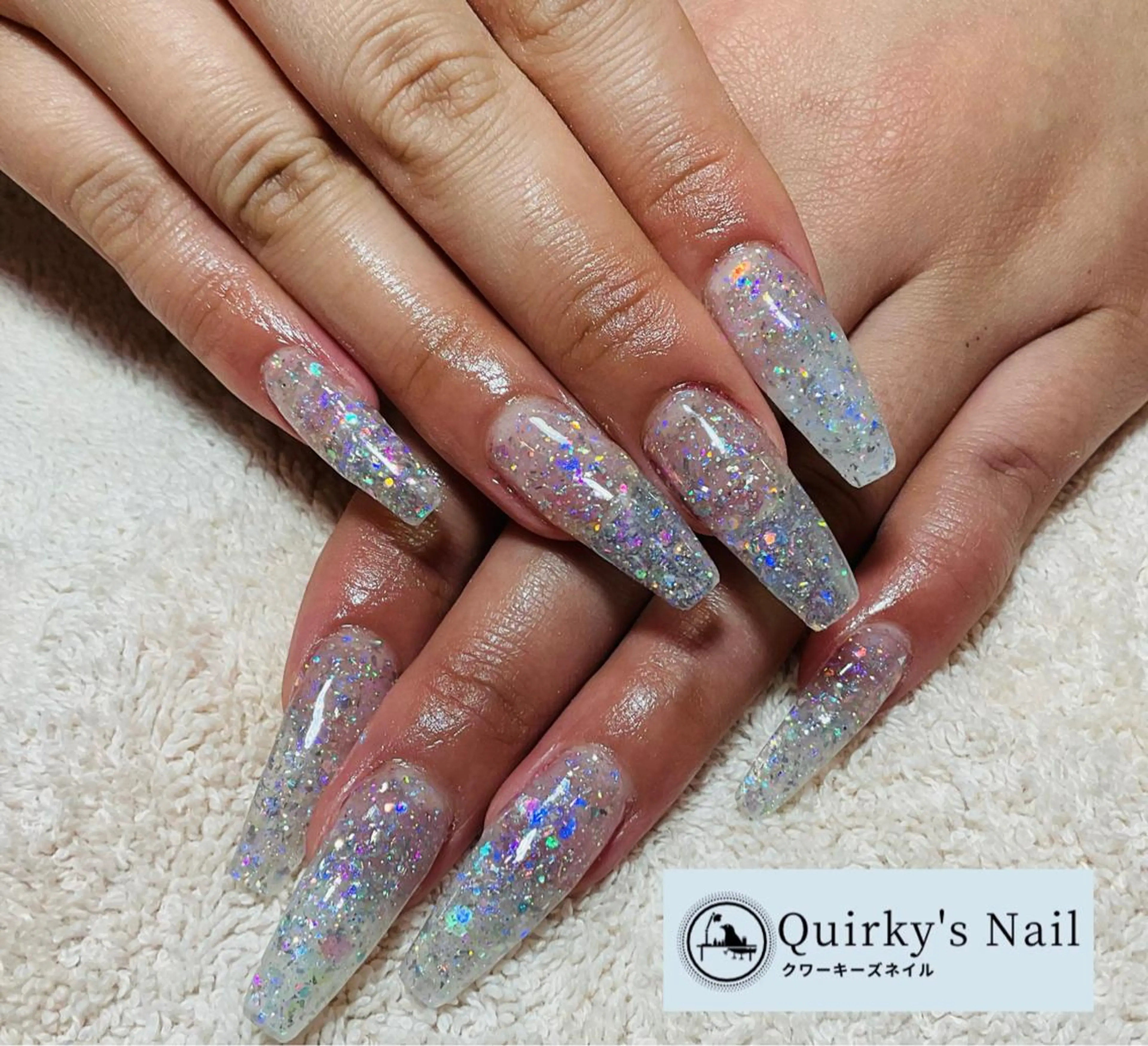 ネイル アートネイル ジェルネイル グラデーション ホログラムネイル キラキラネイル Quirky's Nail【栄店】のネイルデザイン