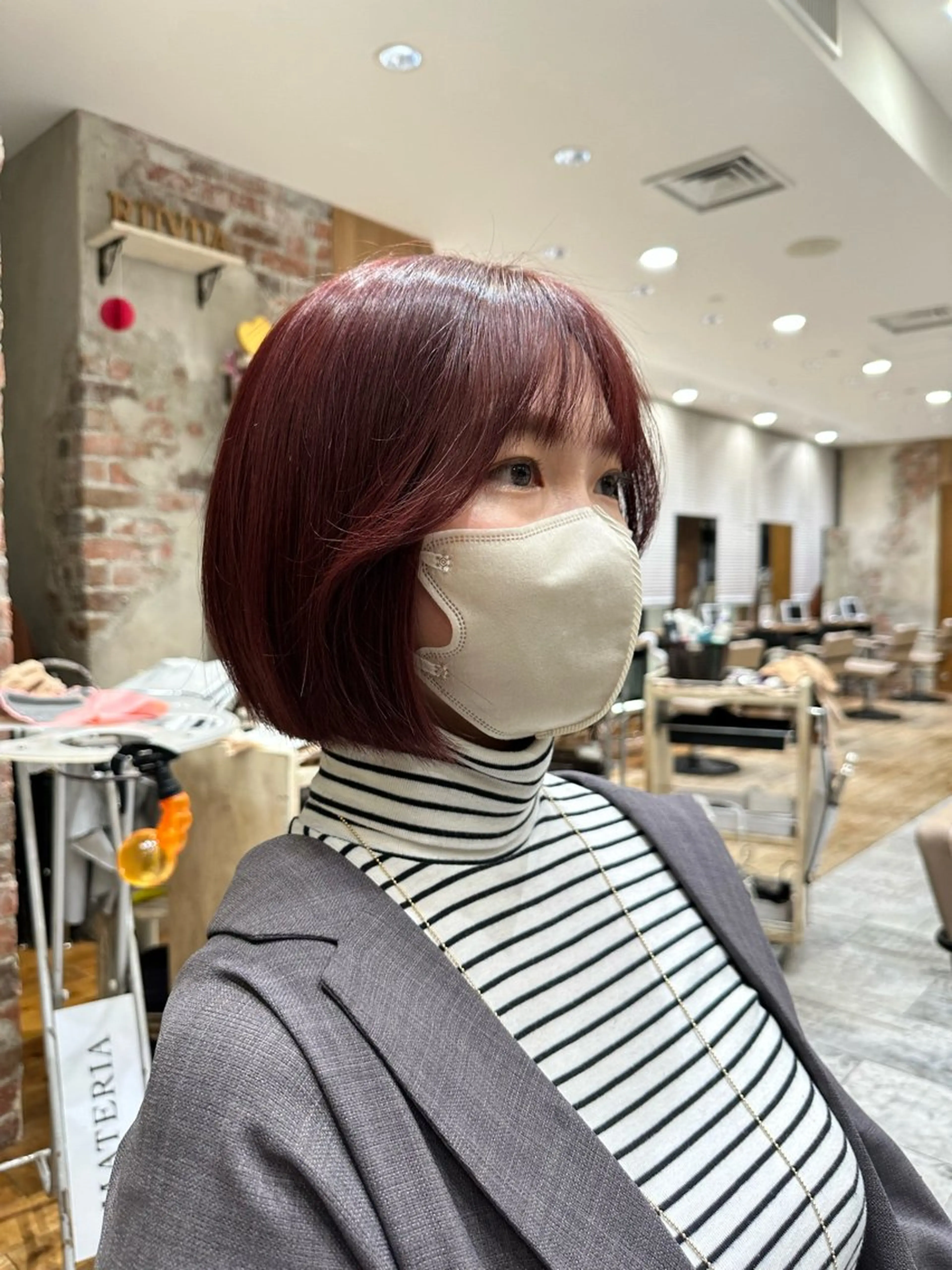 ショート レイヤー/艶カラー 韓国/石戸谷海斗のヘアスタイル