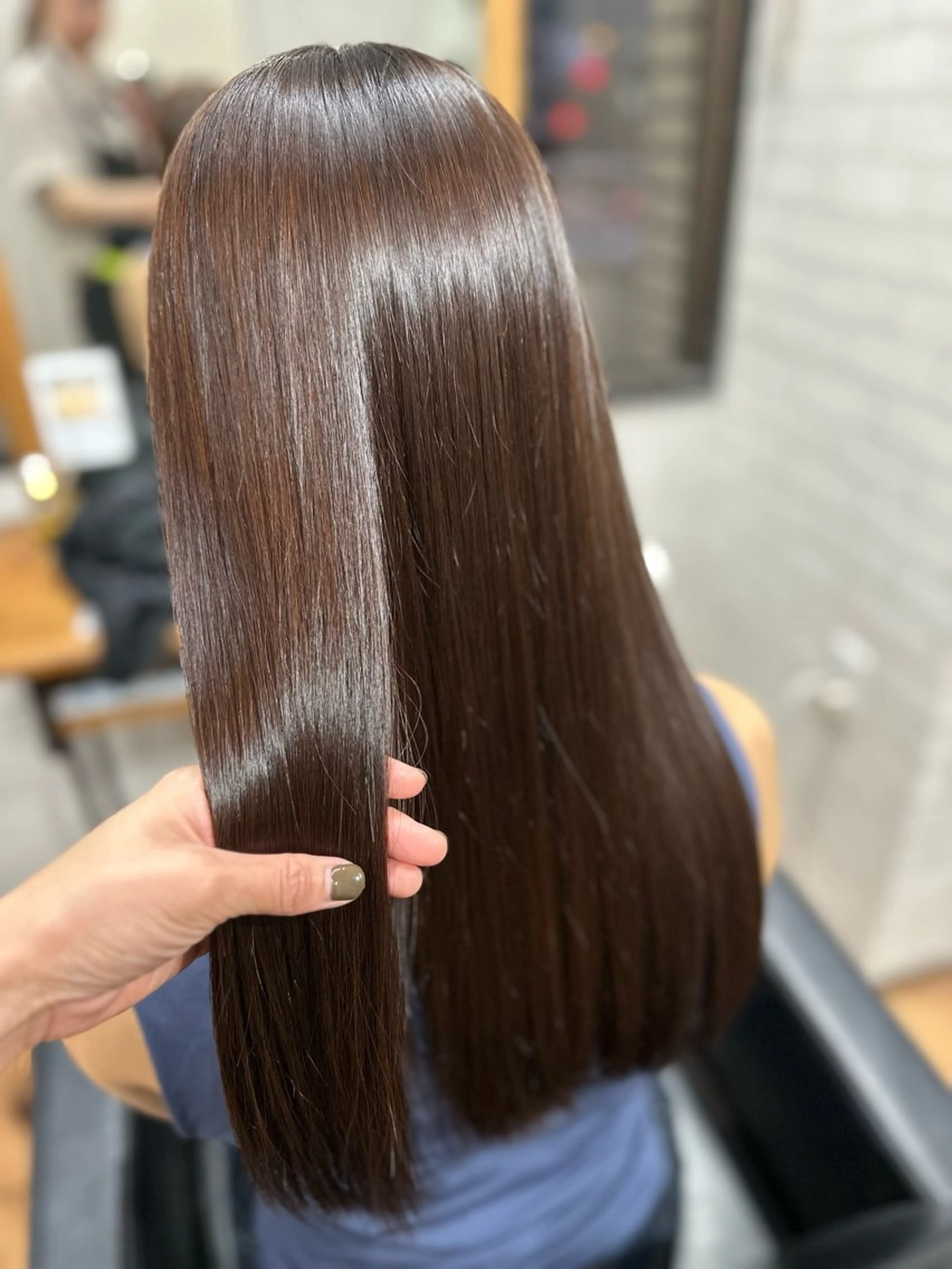 ロング カット 縮毛矯正 ✂️秋葉原 🤍YURI🤍のヘアスタイル