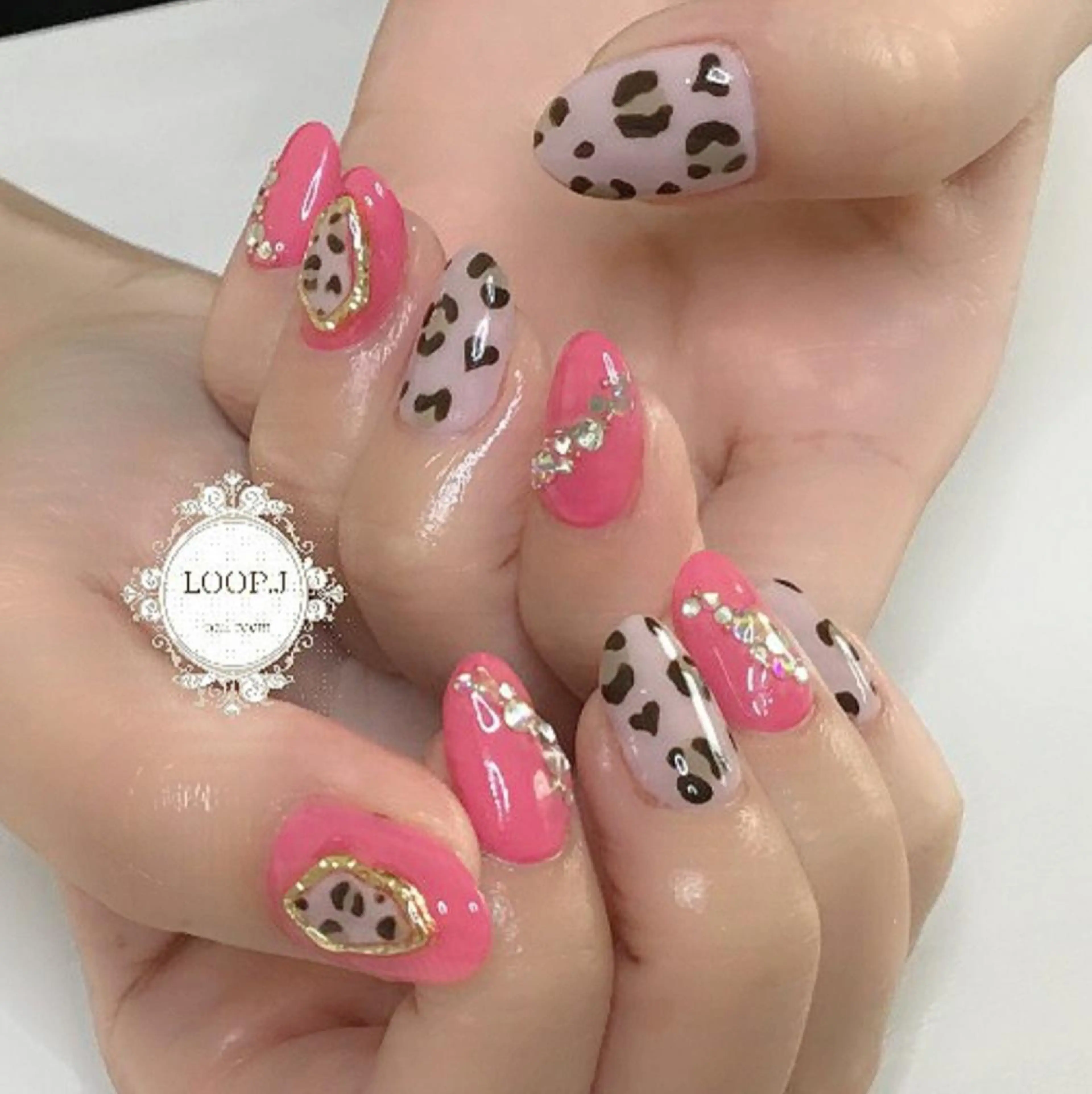 ネイル おおくぼ めぐみのネイルデザイン