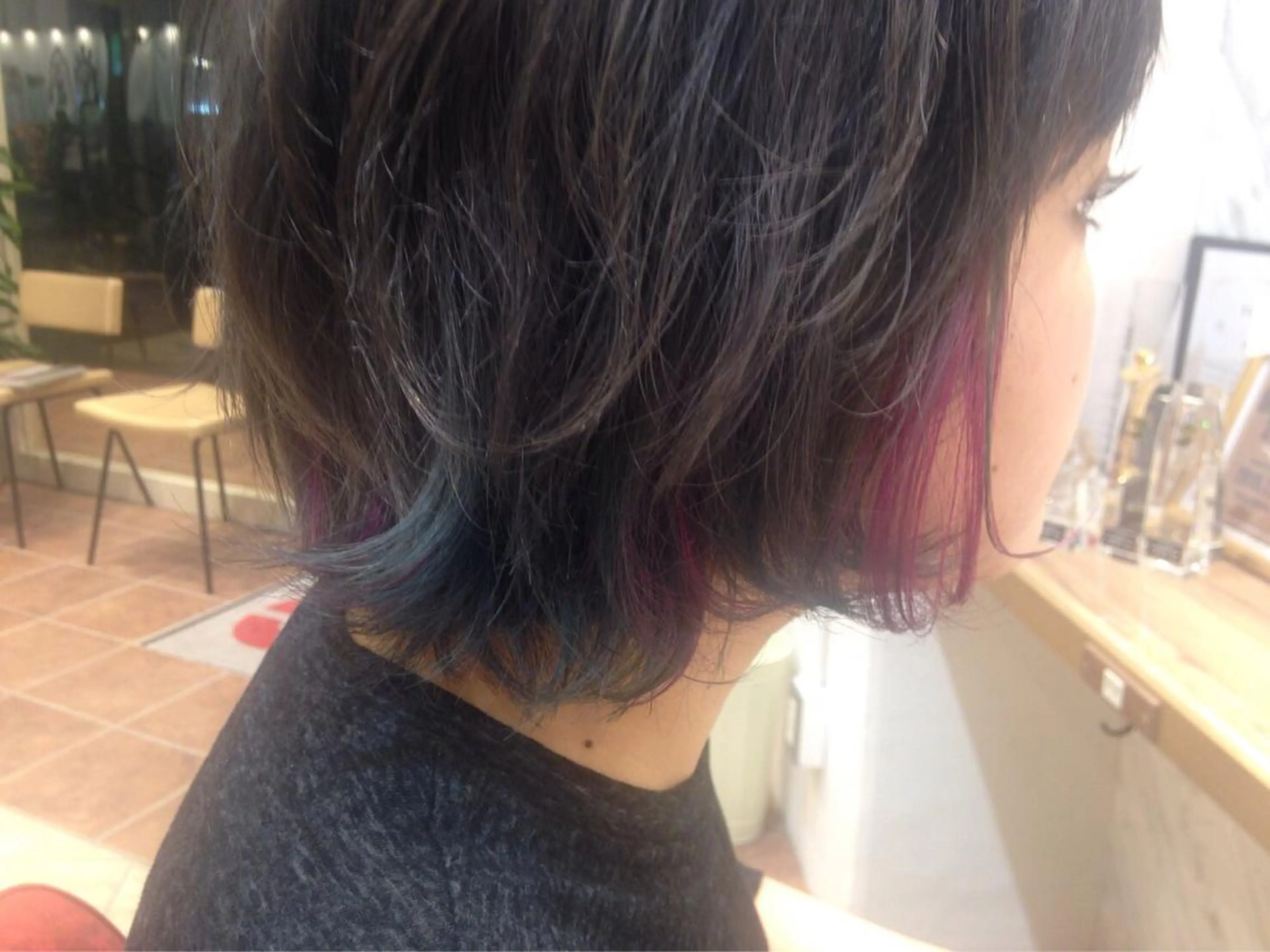 ショート カラー 吉岡 三四朗のヘアスタイル